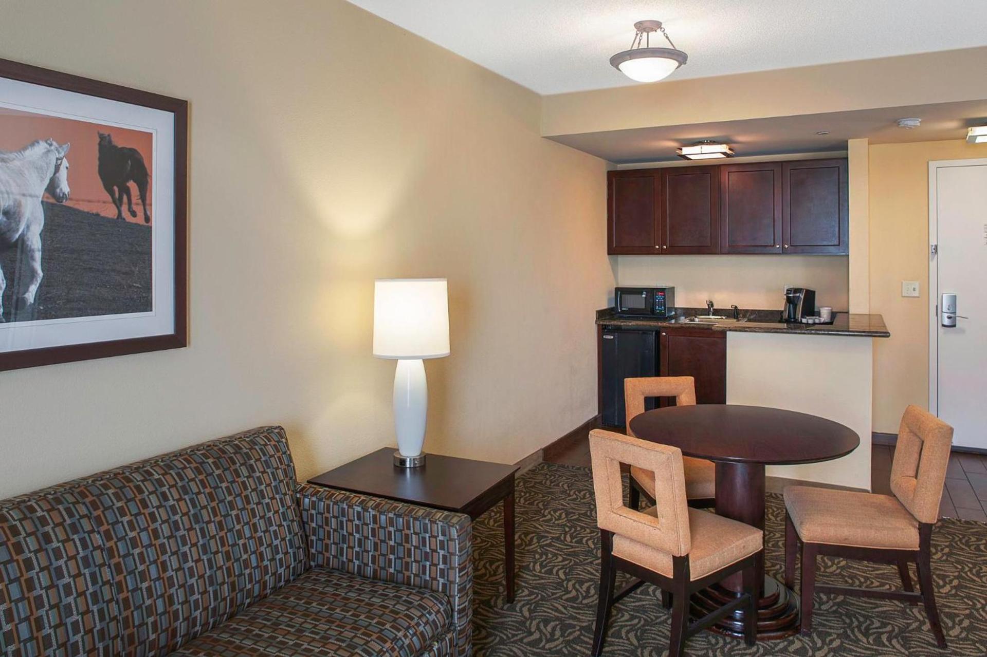 Holiday Inn Ardmore by IHG photo 37