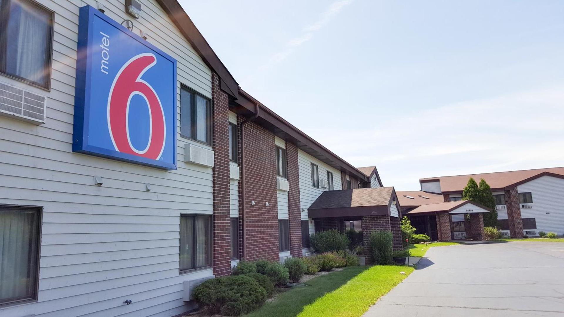 Motel 6-Saukville, WI photo 45