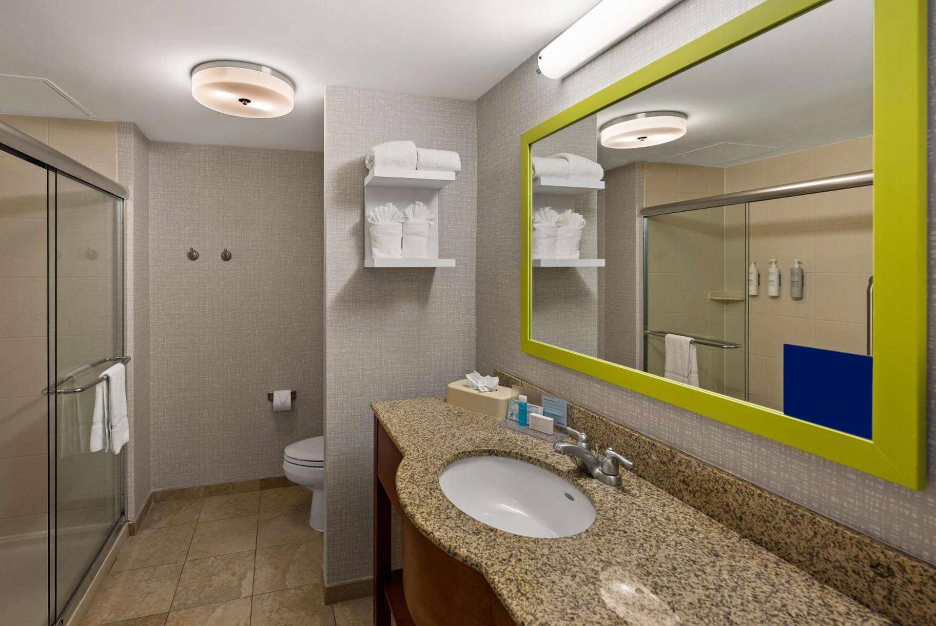 Hampton Inn & Suites Poughkeepsie photo 34