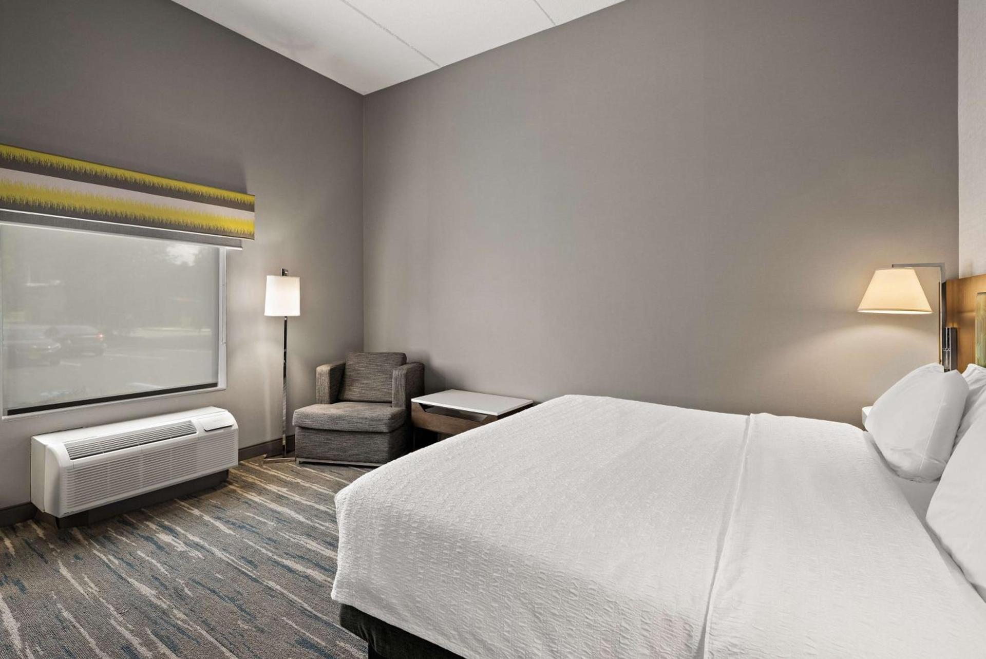 Hampton Inn & Suites Poughkeepsie photo 37