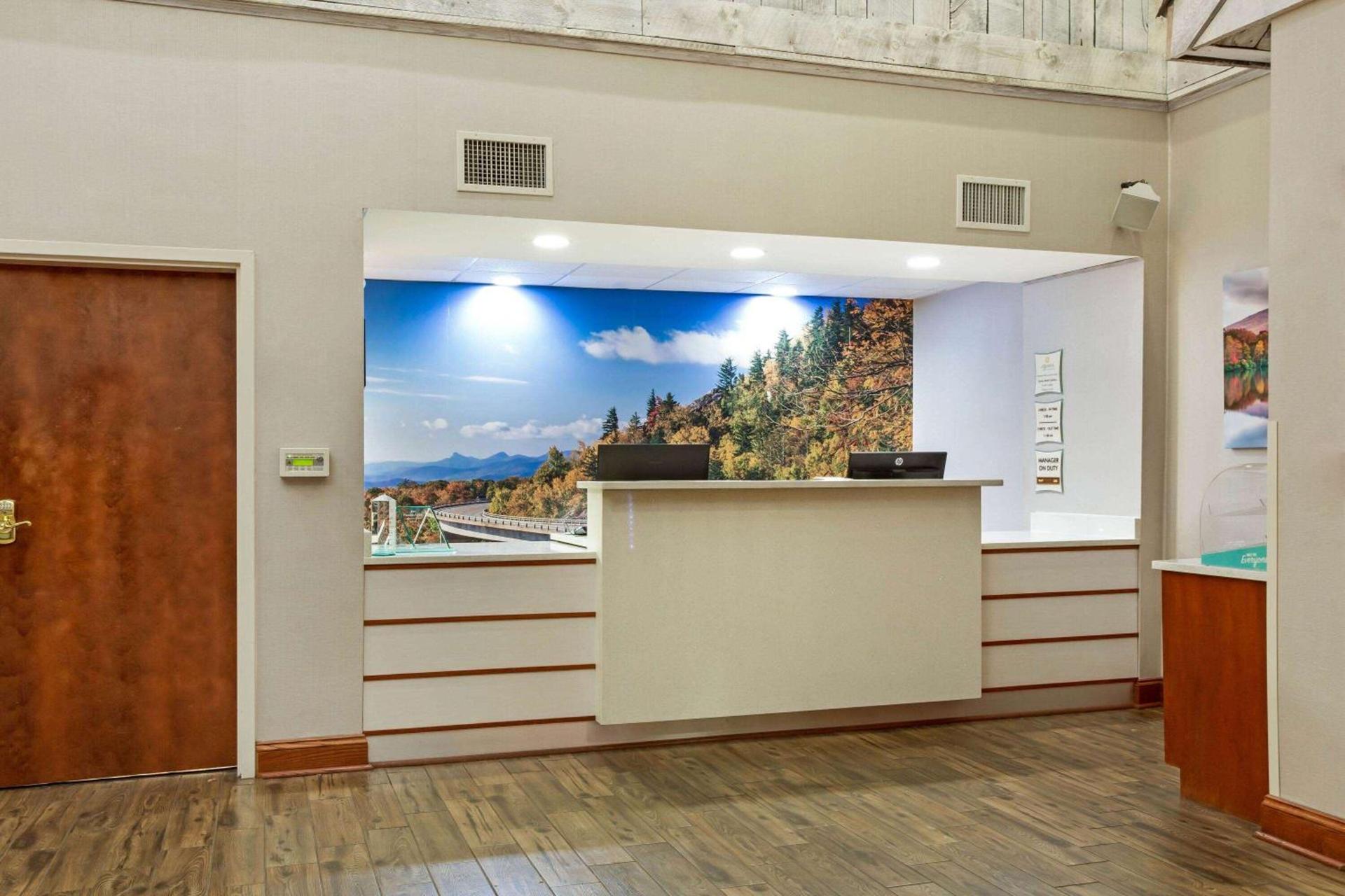 La Quinta by Wyndham Boone photo 5