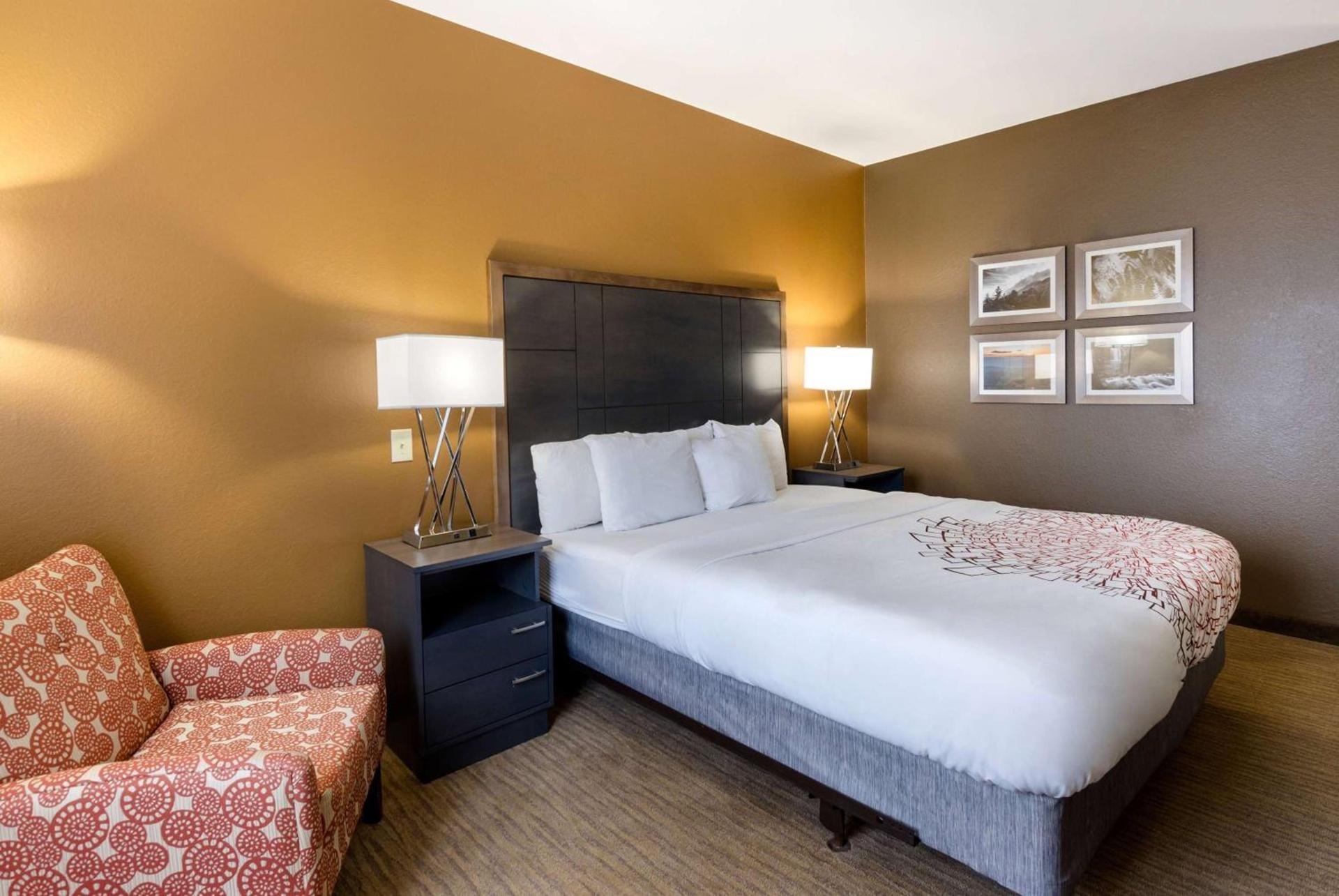 La Quinta by Wyndham Boone photo 12