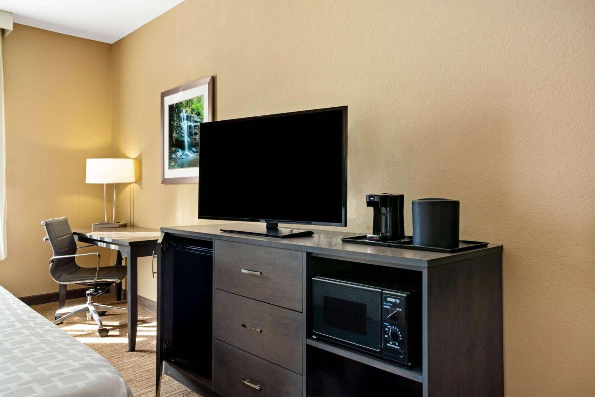 La Quinta by Wyndham Boone photo 16