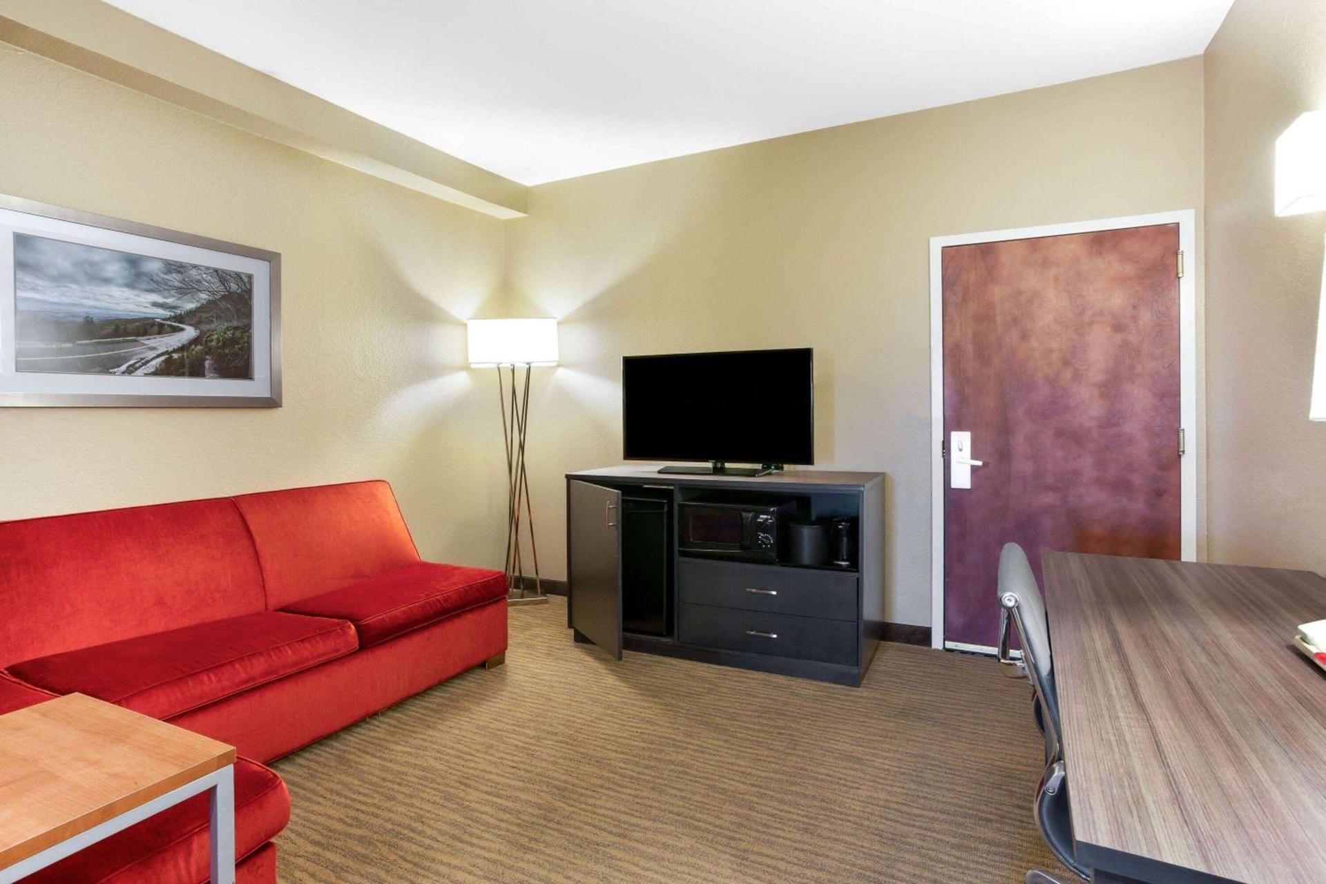 La Quinta by Wyndham Boone photo 26