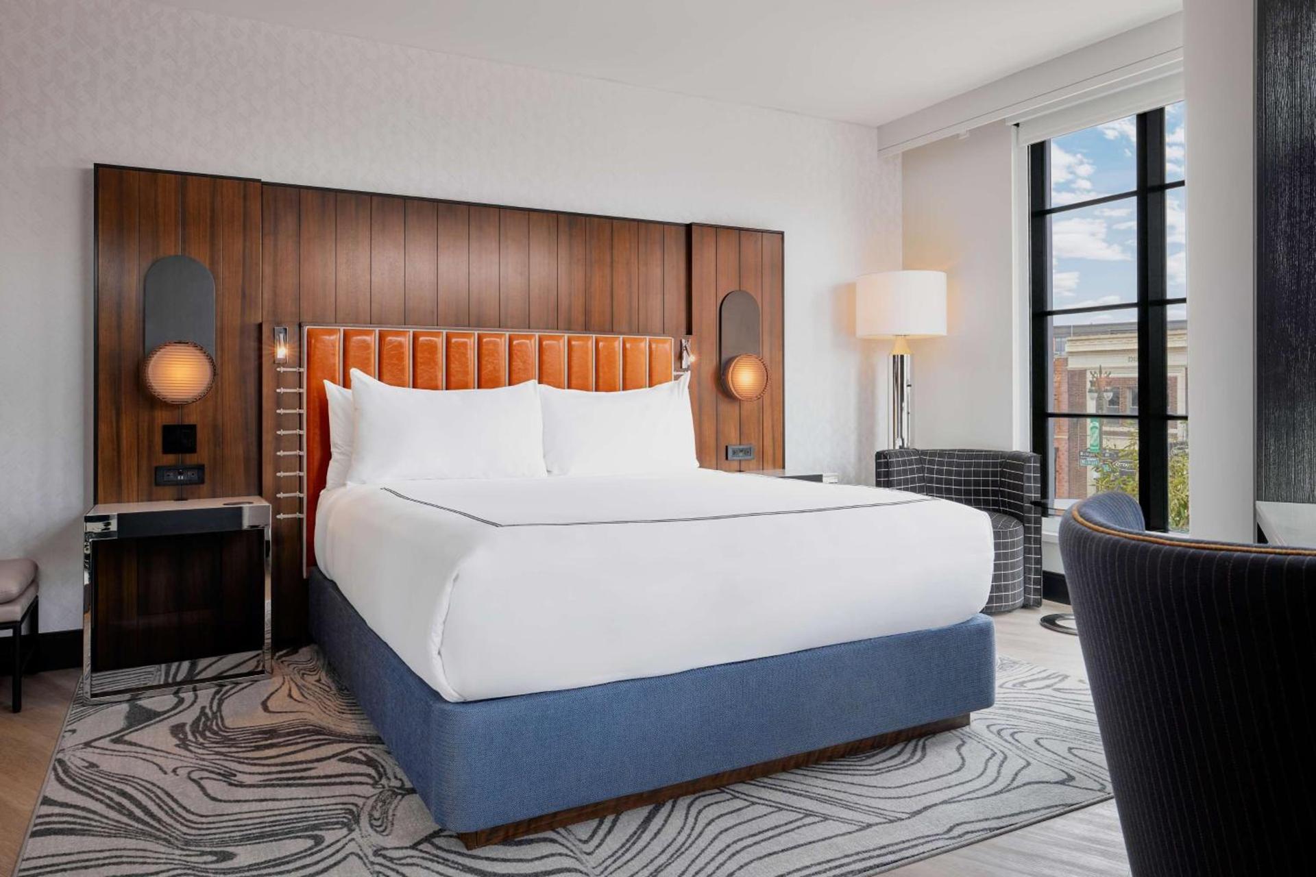 The Godfrey Detroit, Curio Collection By Hilton photo 18
