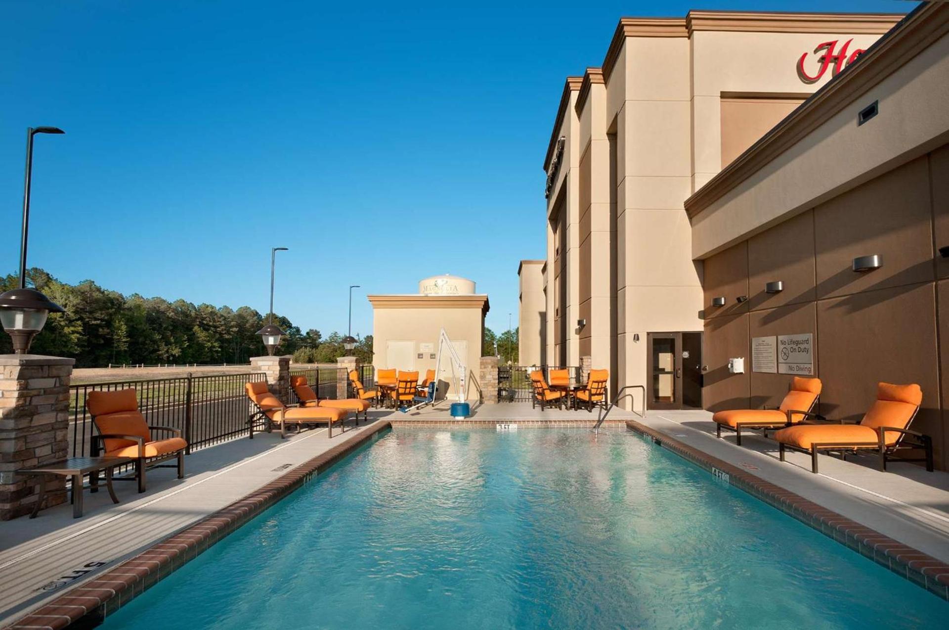 Hampton Inn Magnolia photo 5