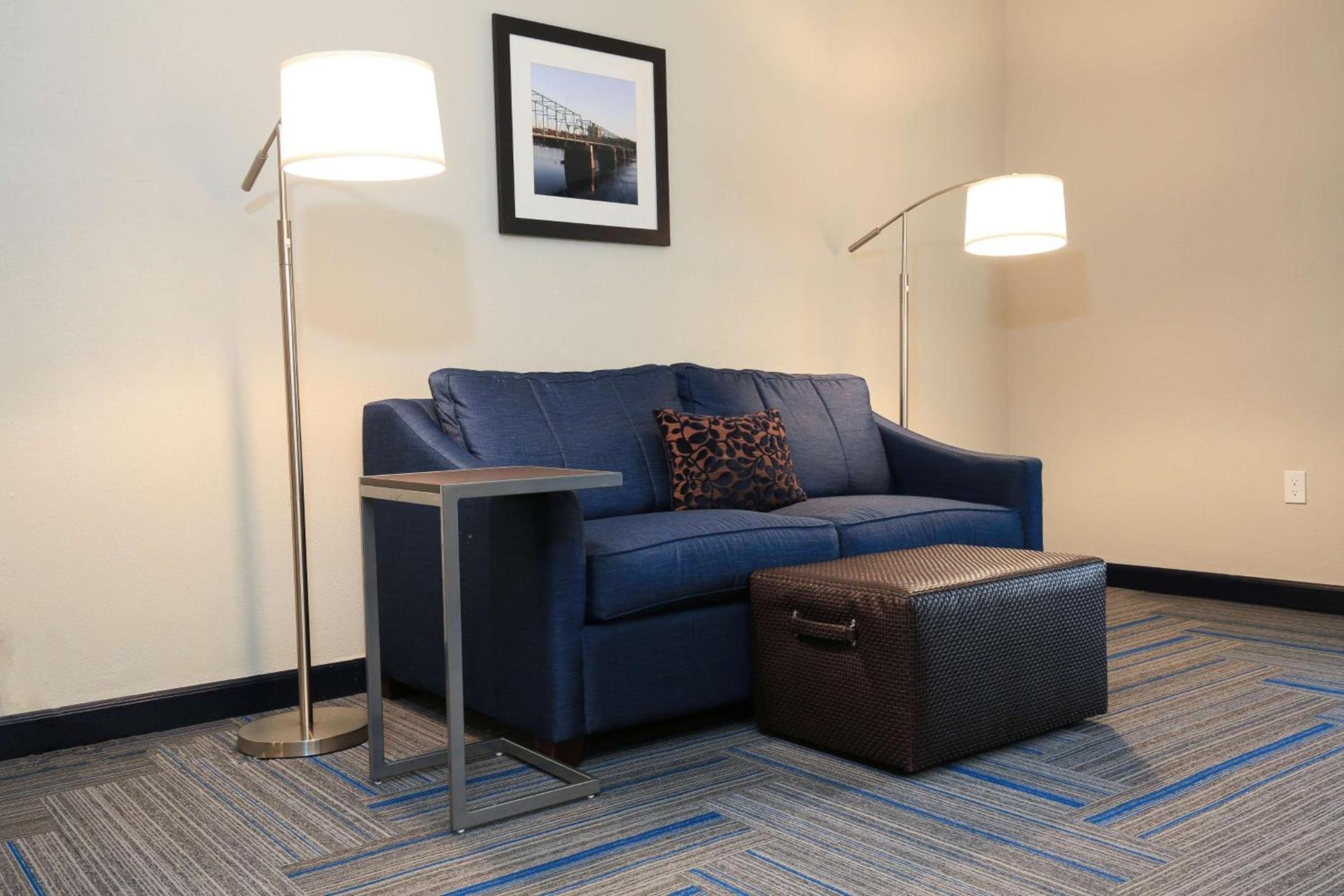 Hampton Inn Bordentown photo 4