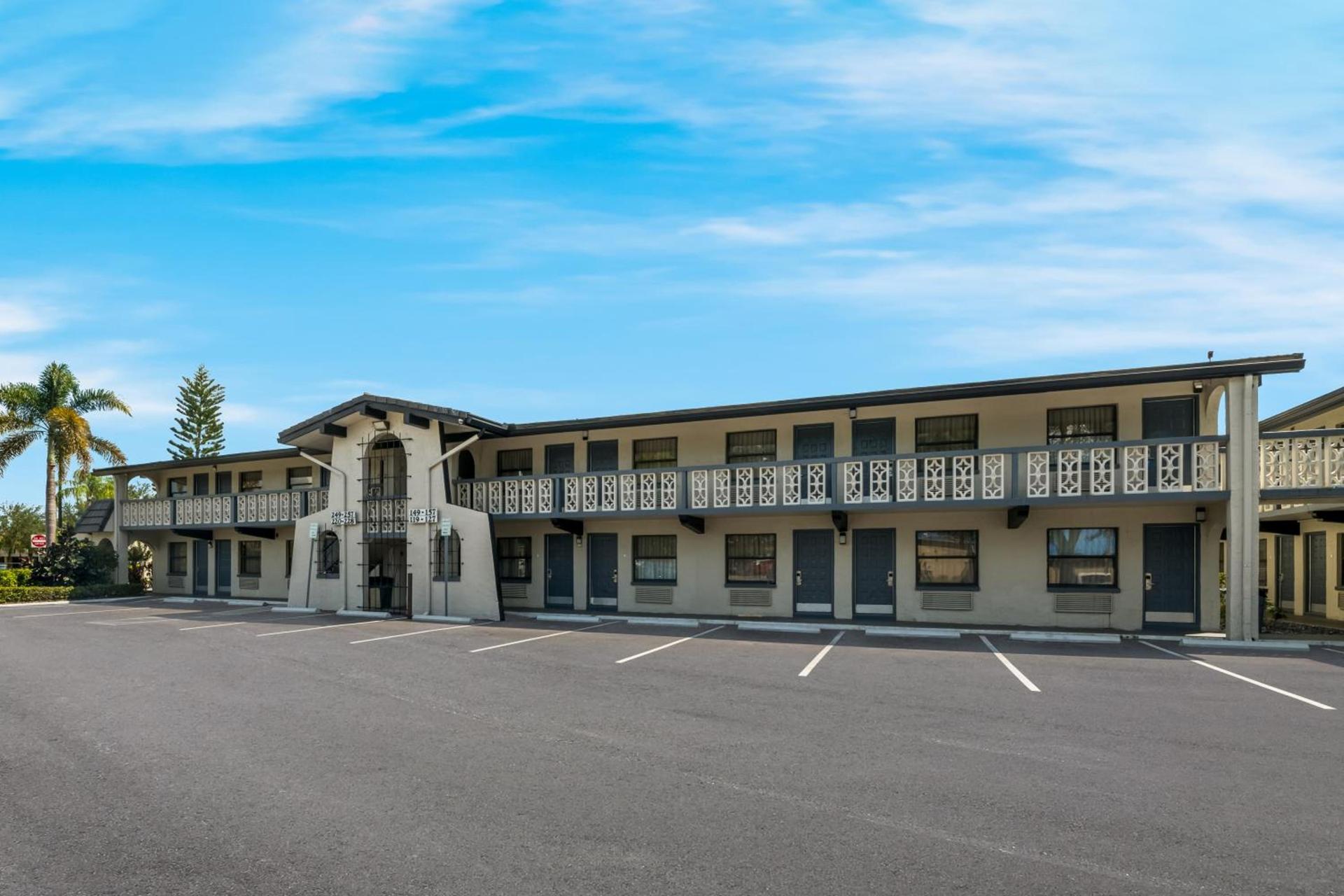 Quality Inn & Suites Altamonte Springs Orlando-North photo 60
