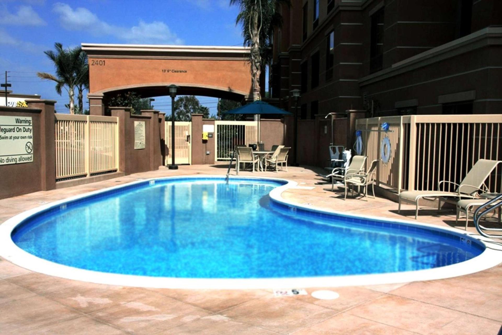 Hampton Inn & Suites Seal Beach photo 8