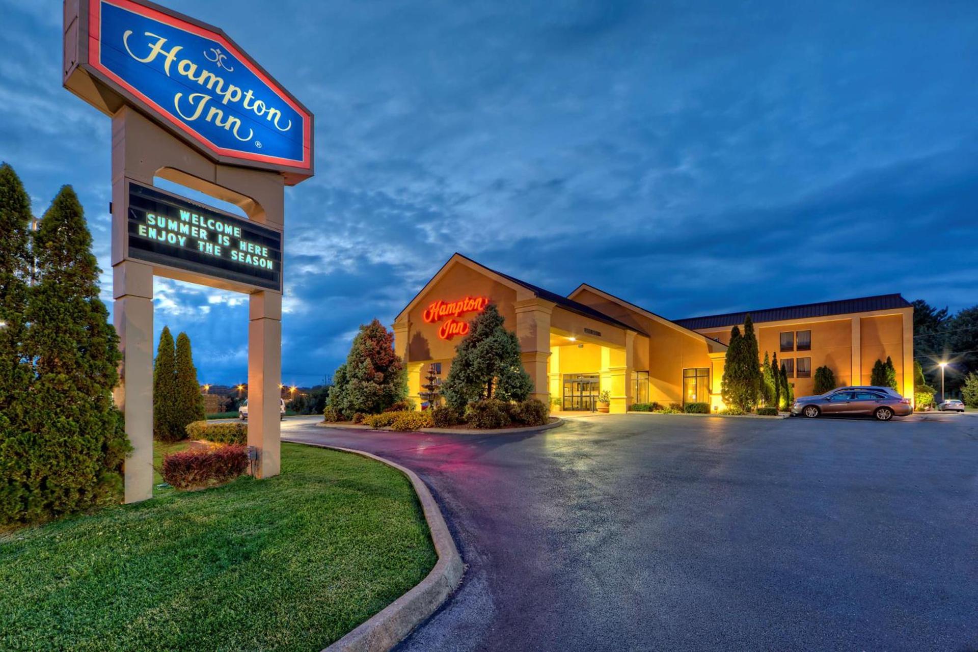 Hampton Inn Morristown photo 2