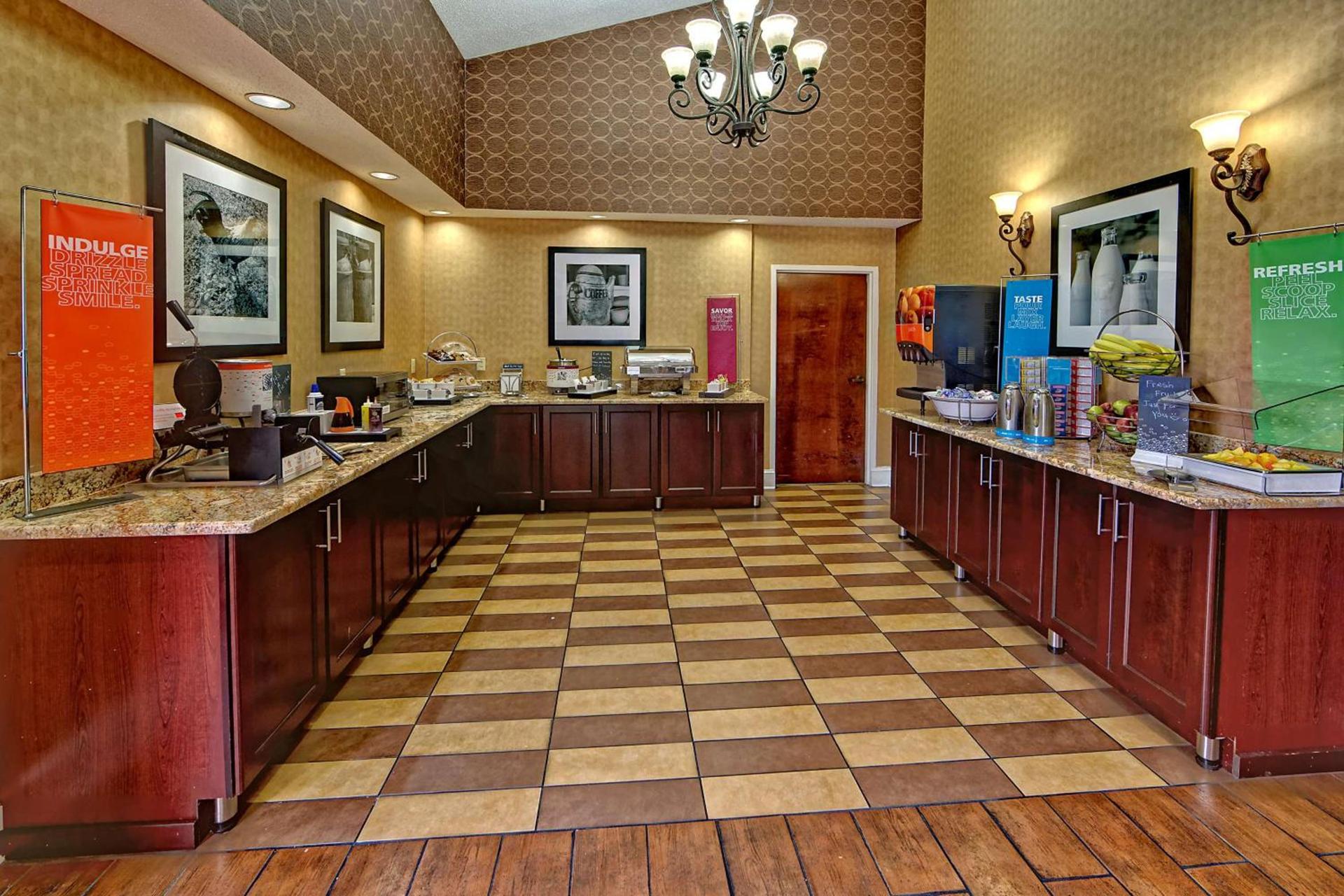 Hampton Inn Morristown photo 7