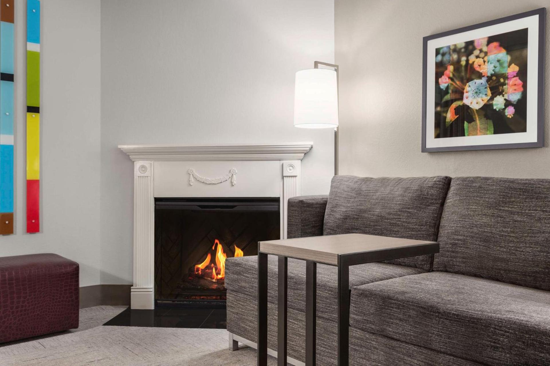 Hampton Inn Quakertown photo 19