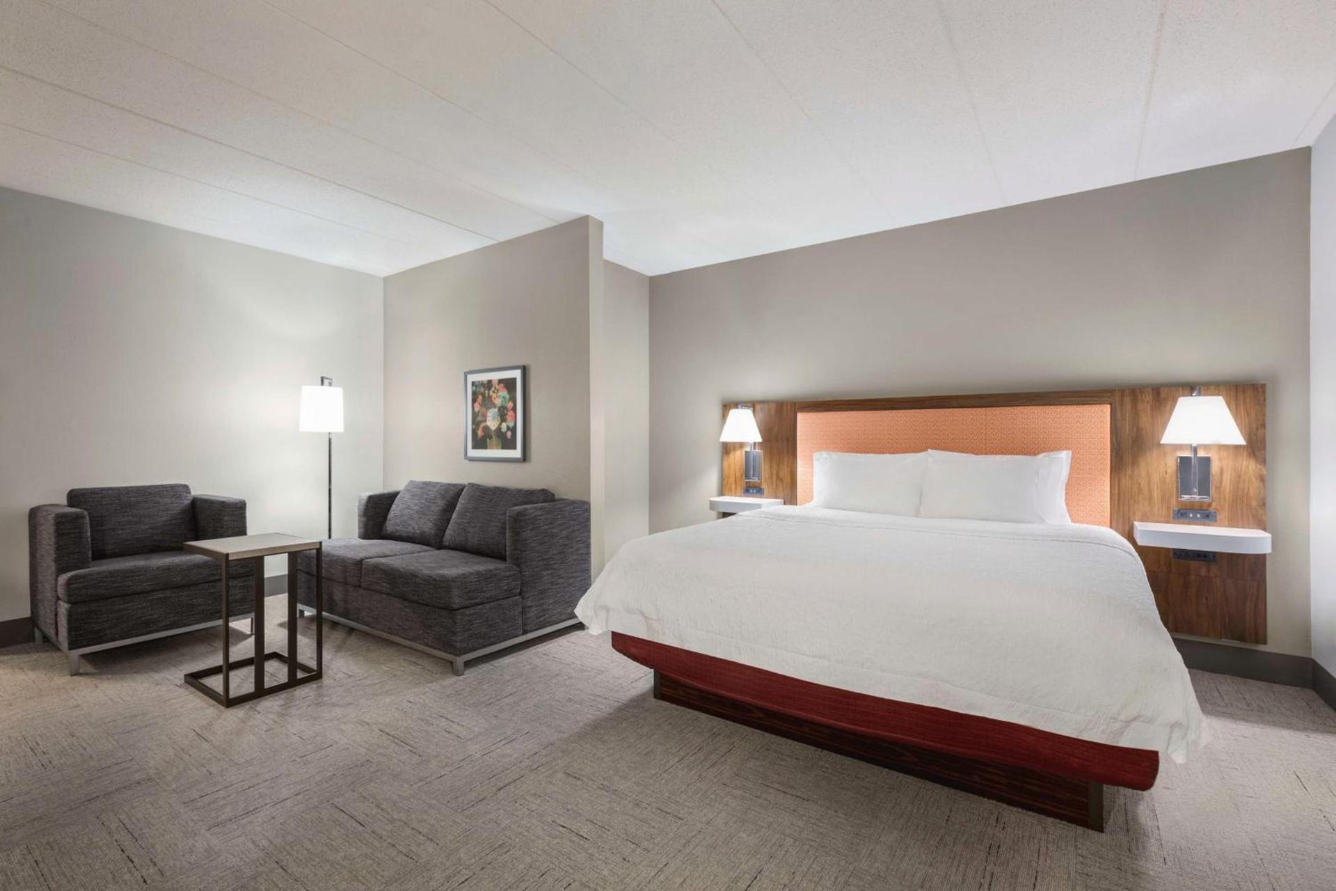Hampton Inn Quakertown photo 22