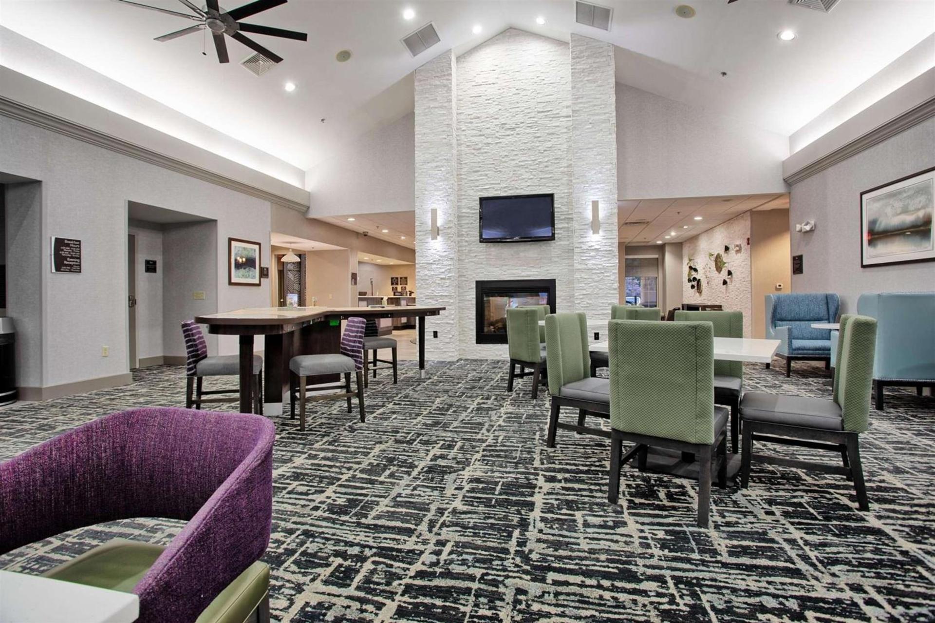 Homewood Suites by Hilton Leesburg photo 6