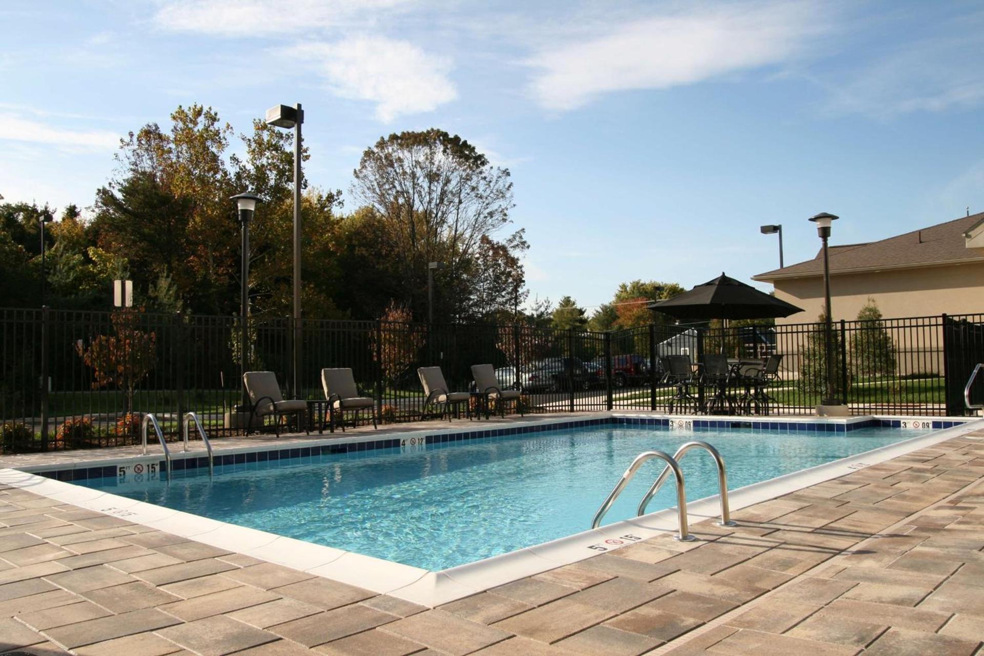 Homewood Suites by Hilton Leesburg photo 9