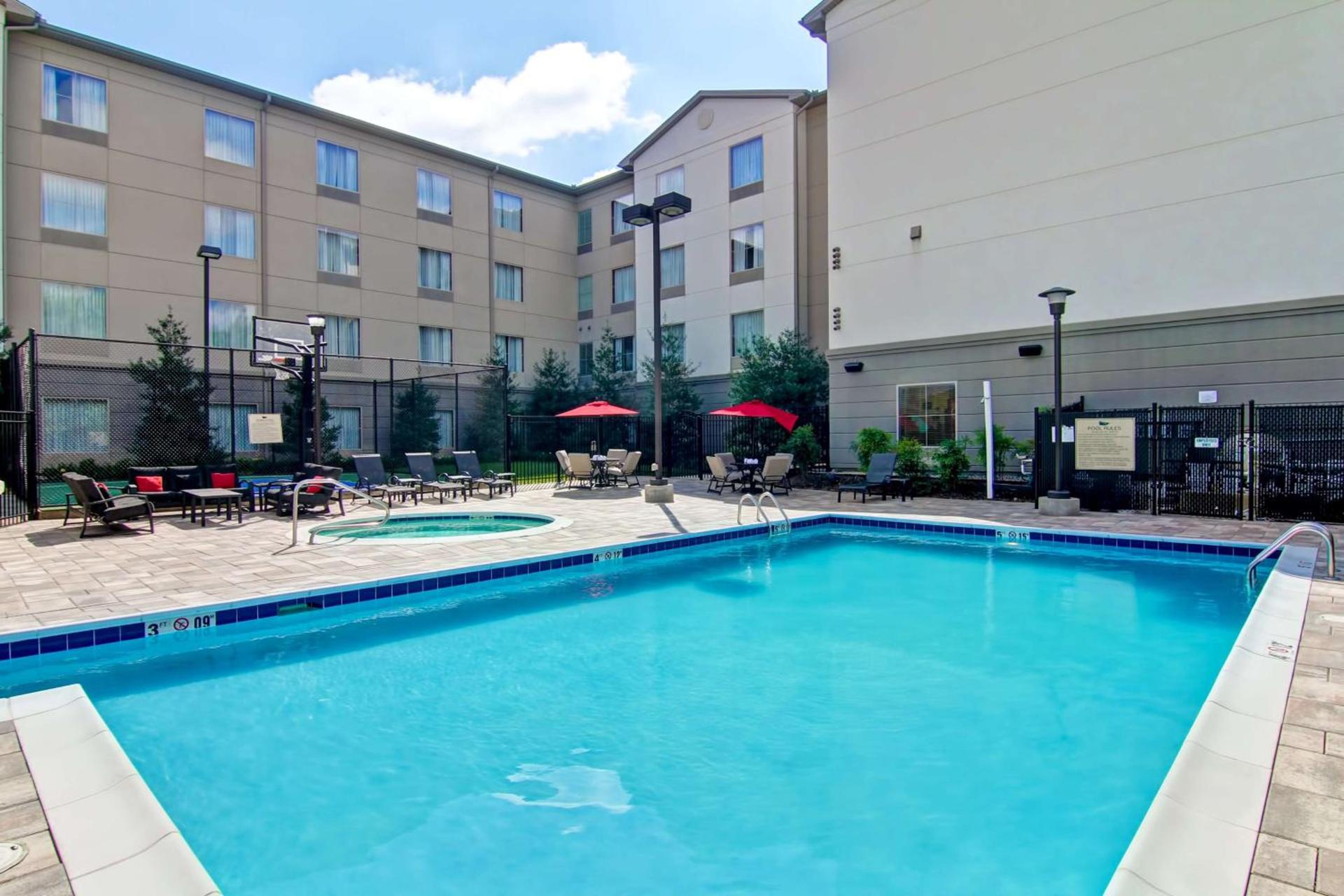 Homewood Suites by Hilton Leesburg photo 10