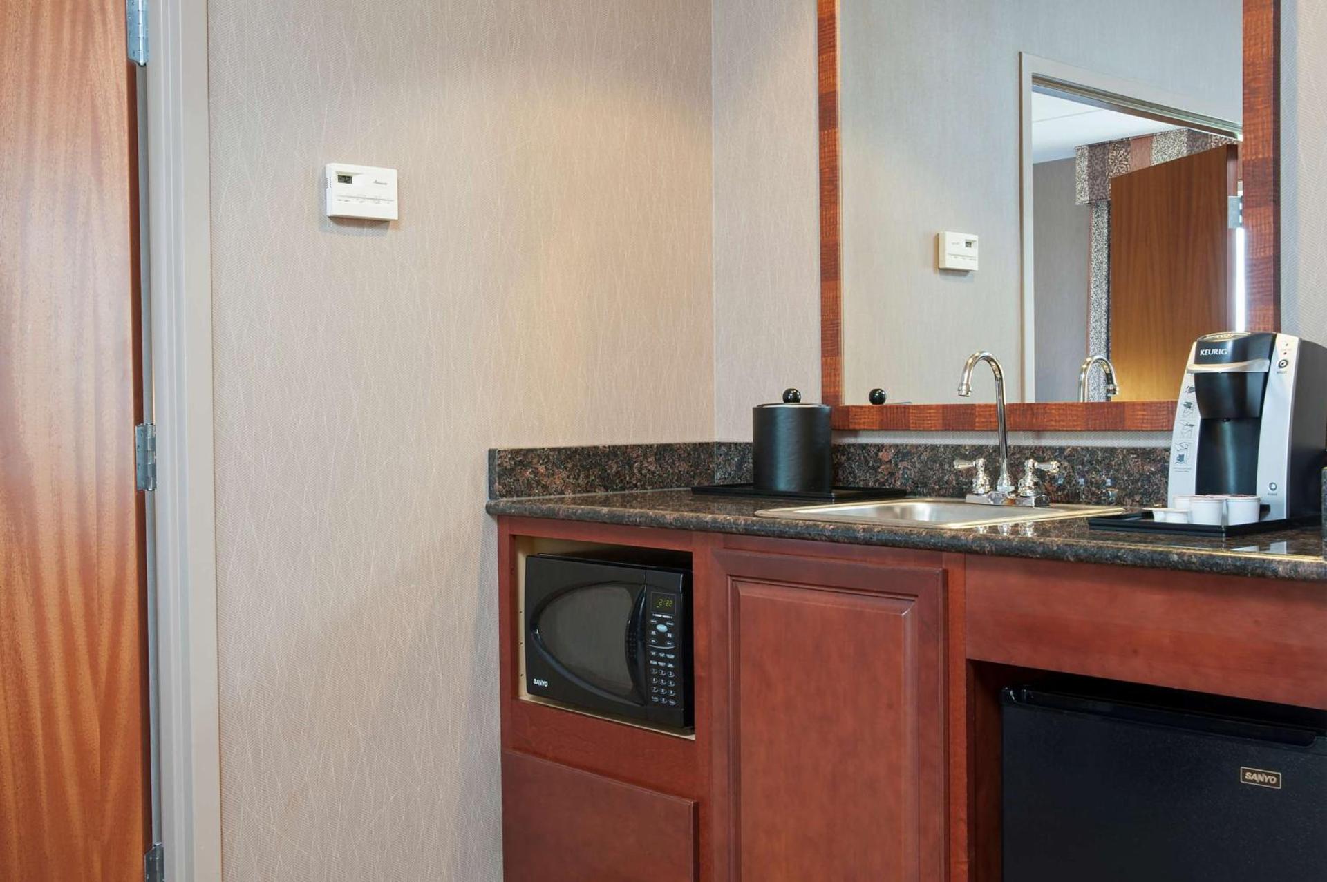Hilton Garden Inn Columbus Edinburgh photo 25