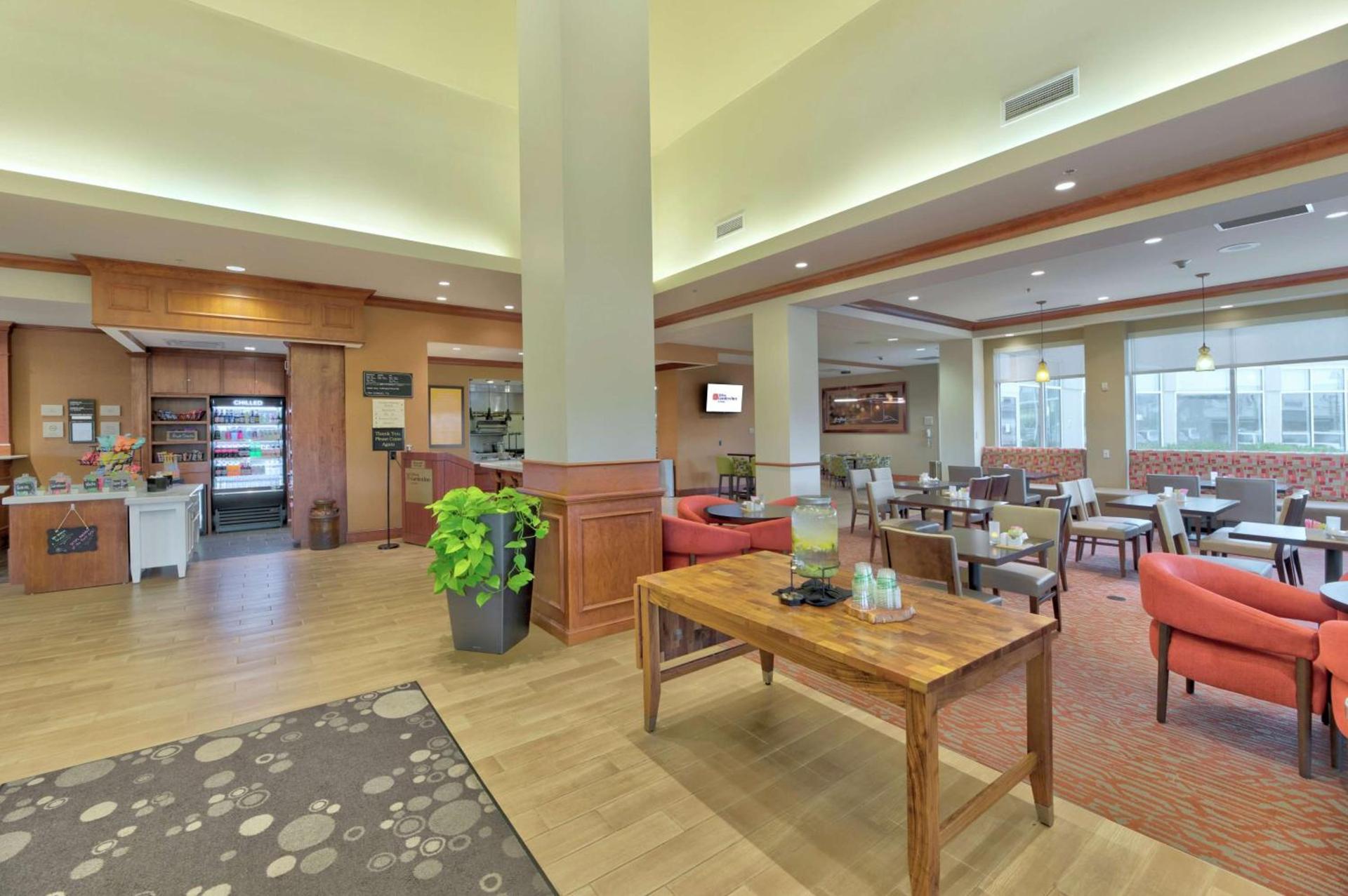 Hilton Garden Inn Laramie photo 5