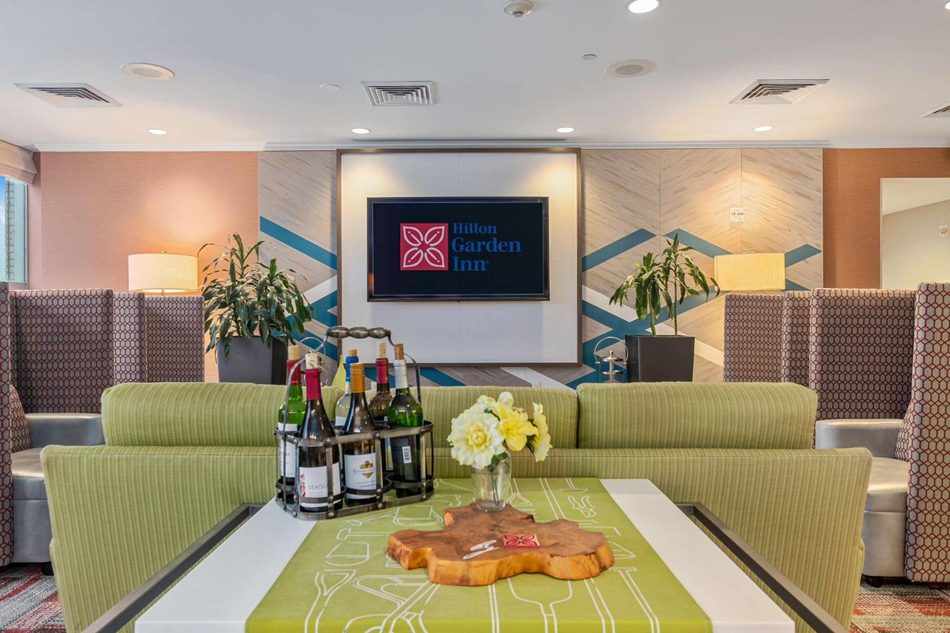 Hilton Garden Inn New Orleans French Quarter/CBD photo 42