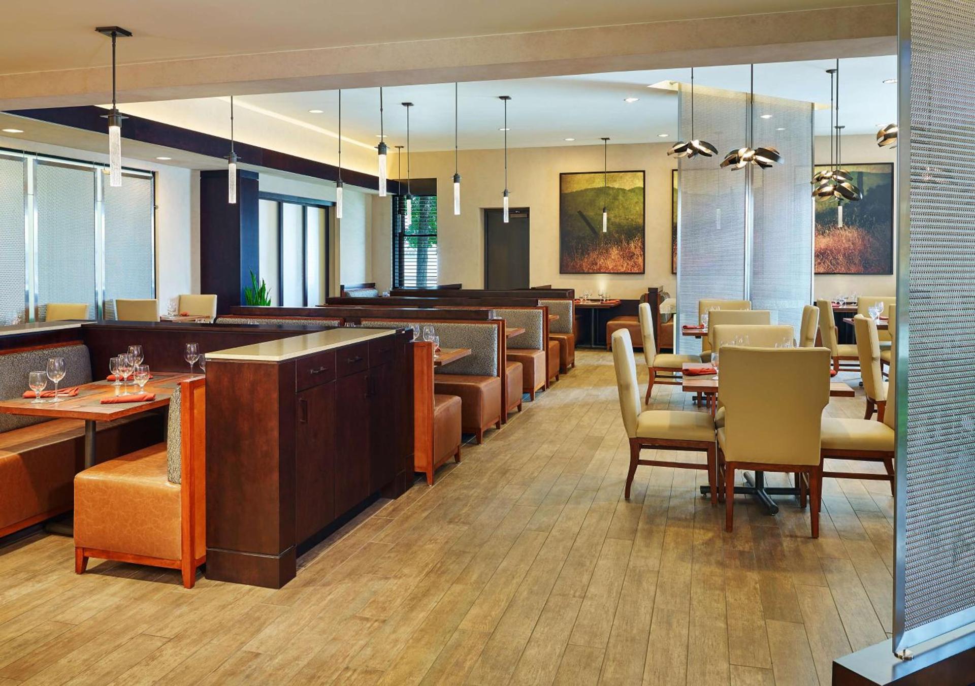 DoubleTree by Hilton San Antonio Airport photo 10