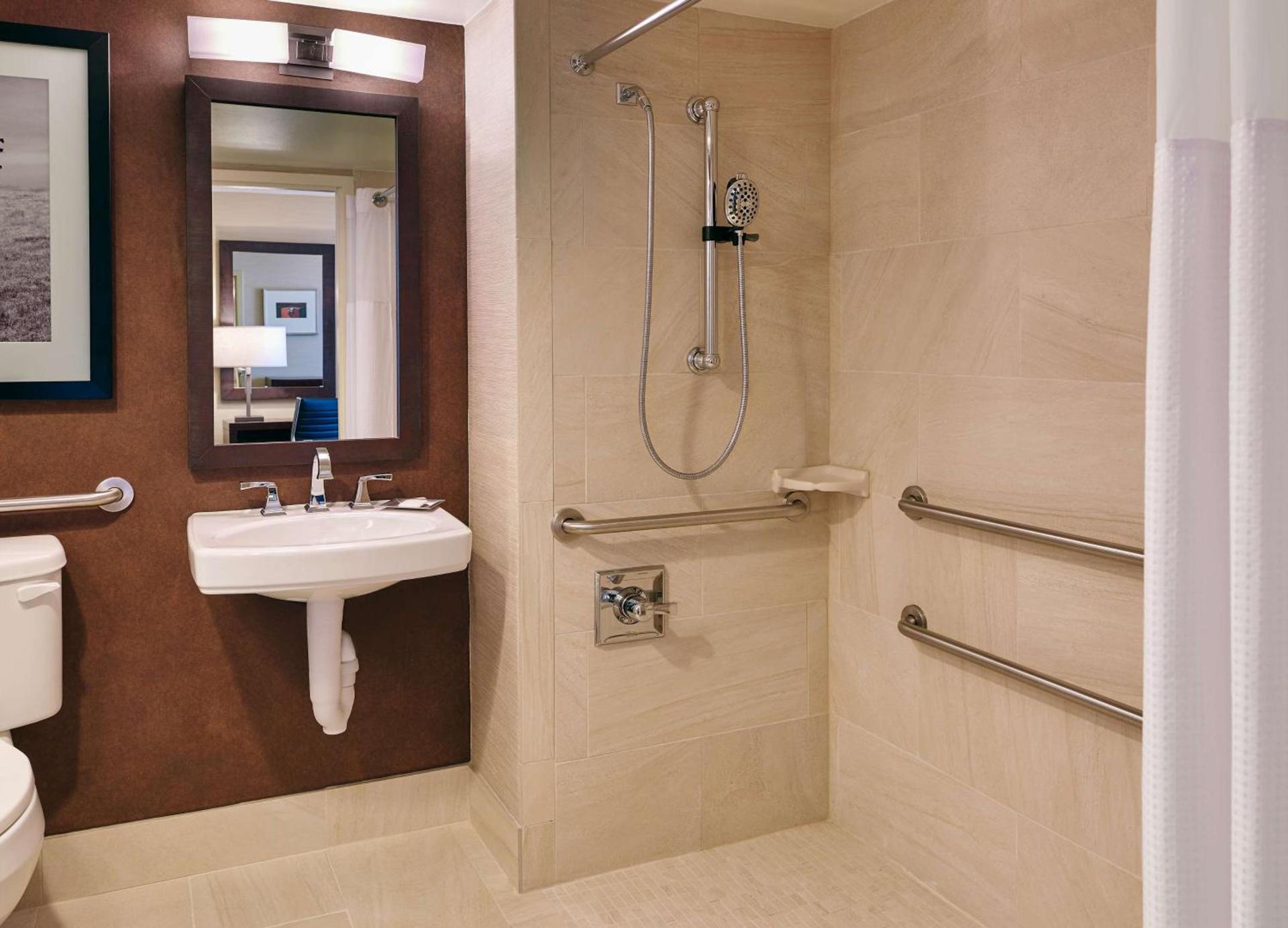 DoubleTree by Hilton San Antonio Airport photo 24