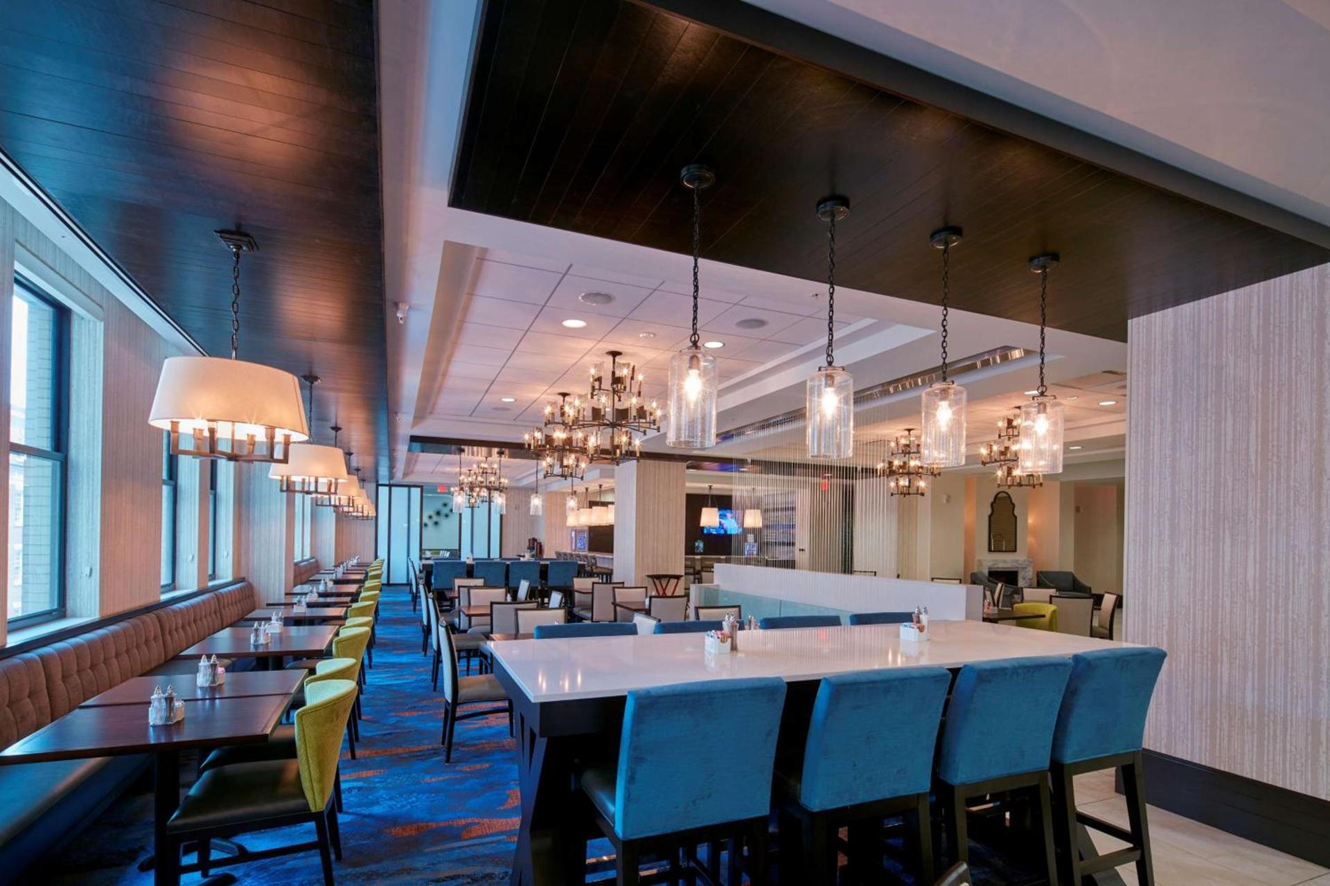 Embassy Suites Louisville Downtown photo 24