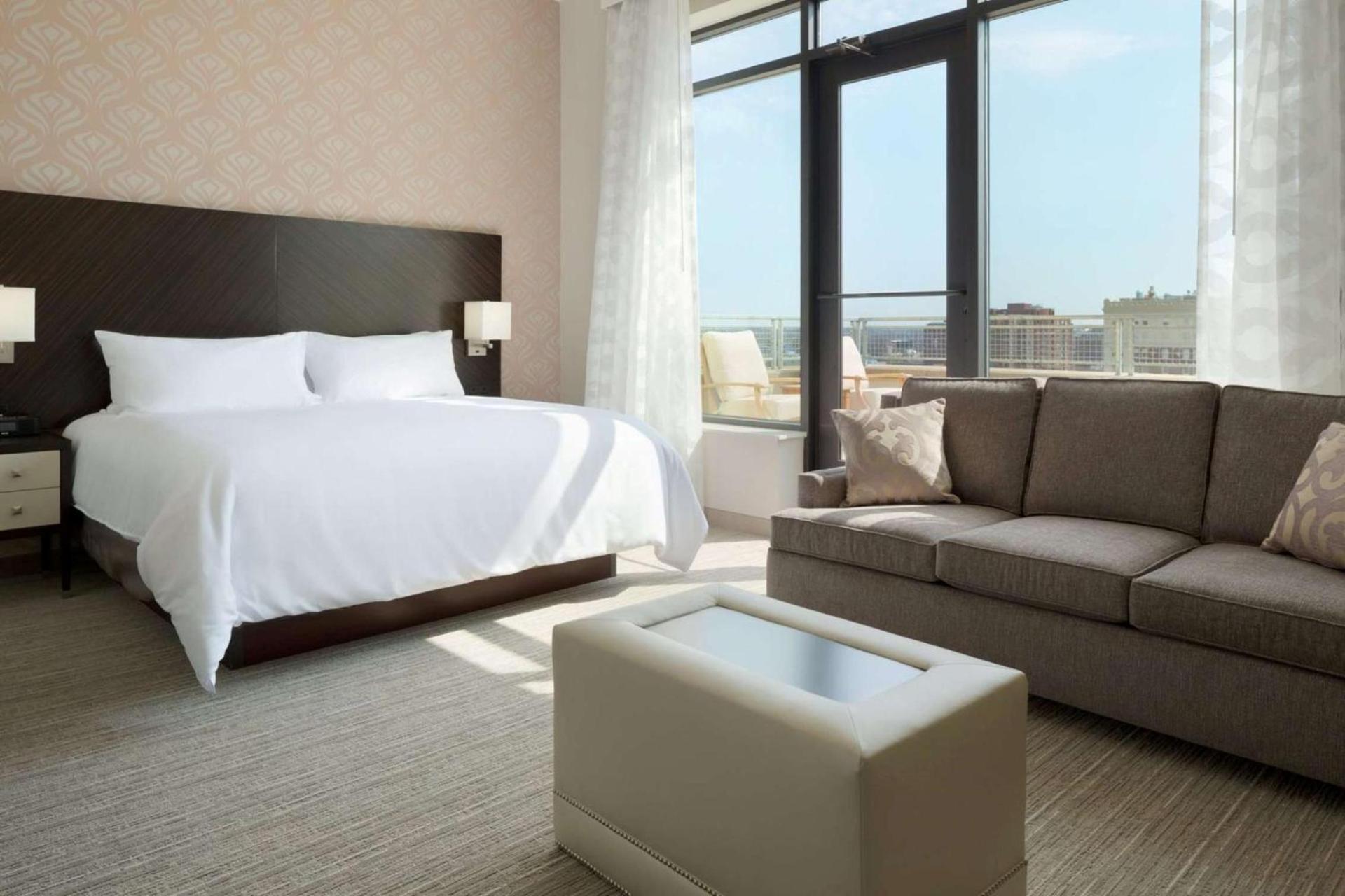 Embassy Suites Louisville Downtown photo 55