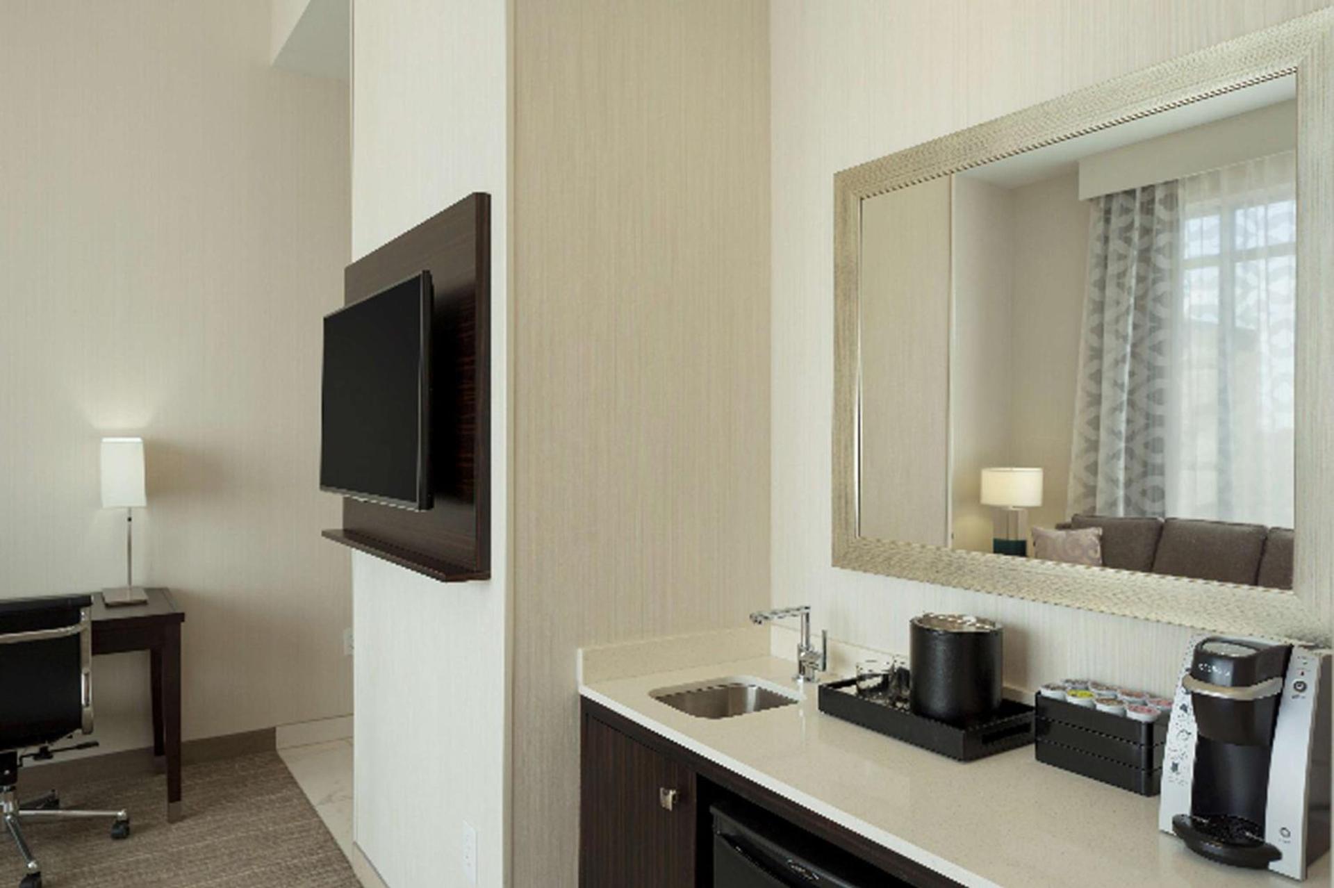 Embassy Suites Louisville Downtown photo 76