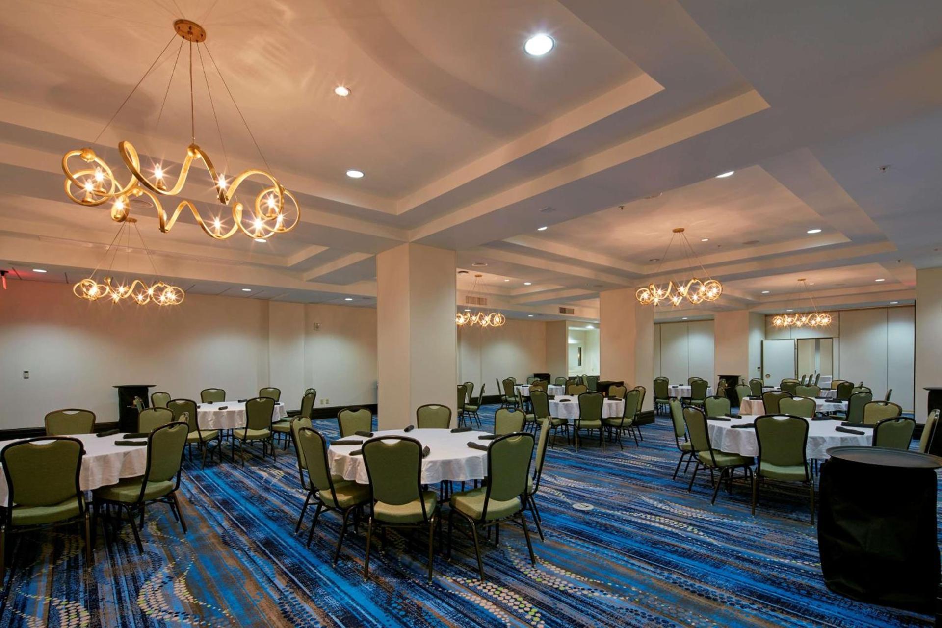 Embassy Suites Louisville Downtown photo 86