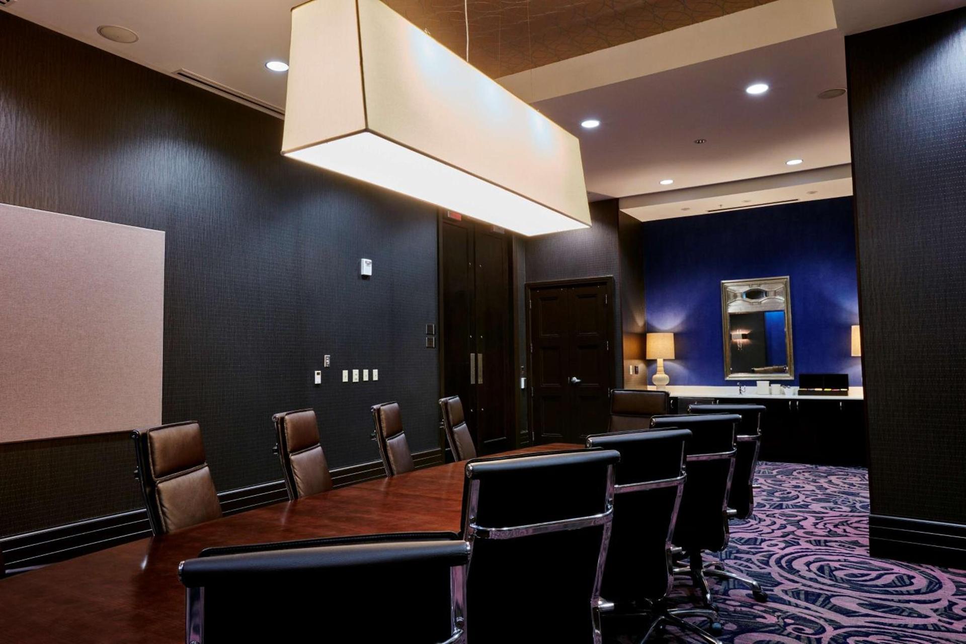 Embassy Suites Louisville Downtown photo 88