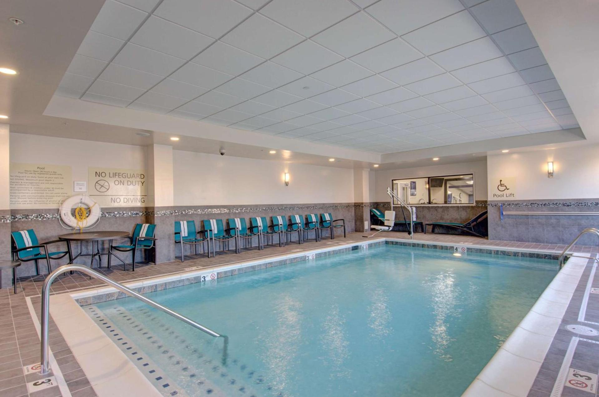 Hampton Inn & Suites Springfield Downtown photo 8