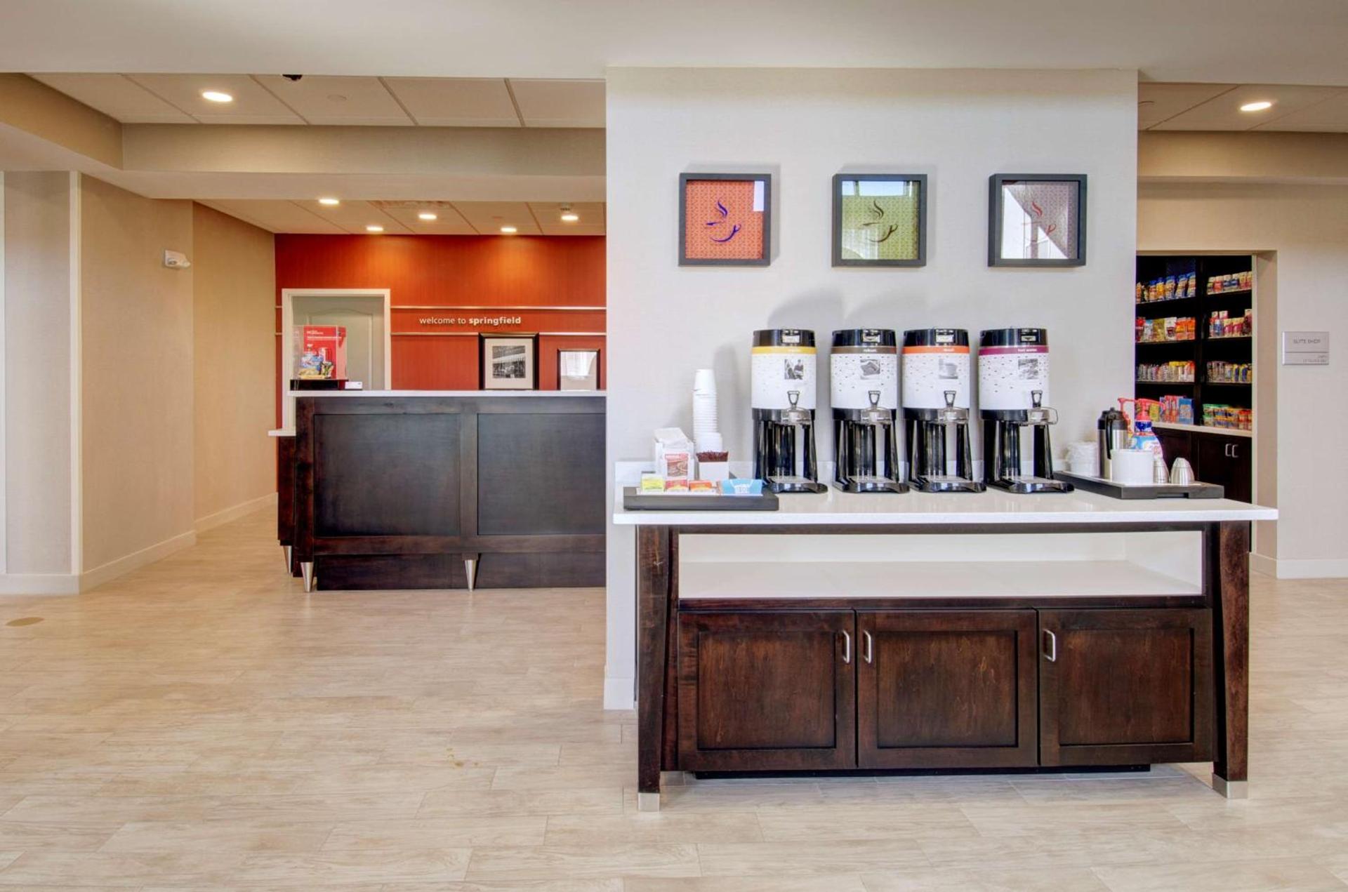 Hampton Inn & Suites Springfield Downtown photo 10