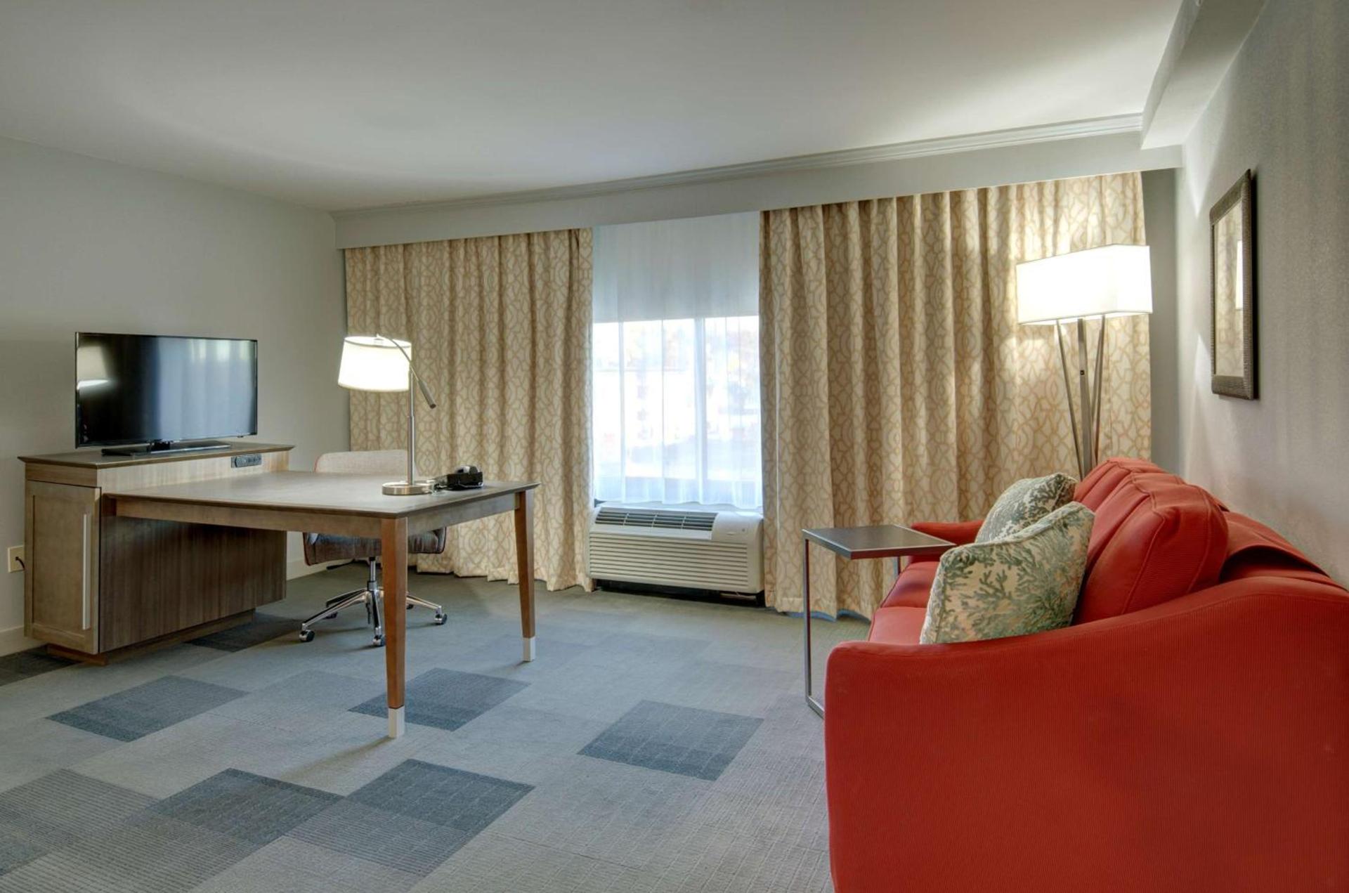 Hampton Inn & Suites Springfield Downtown photo 16