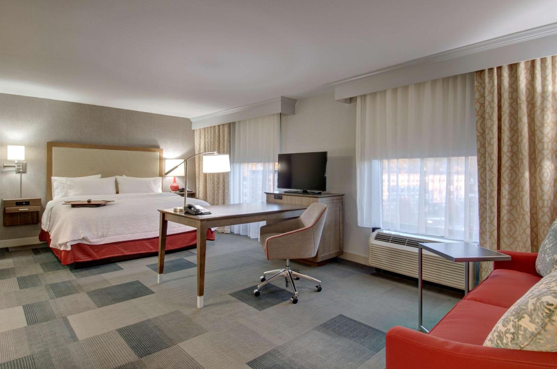 Hampton Inn & Suites Springfield Downtown photo 17