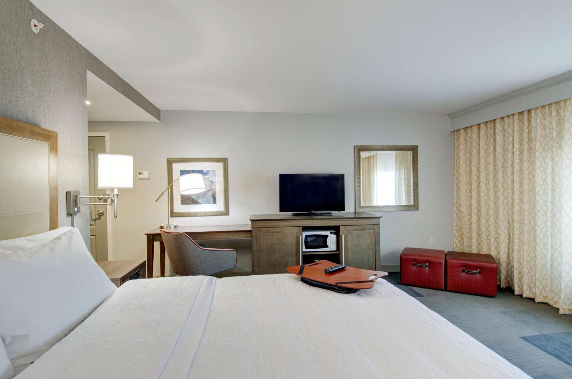 Hampton Inn & Suites Springfield Downtown photo 23