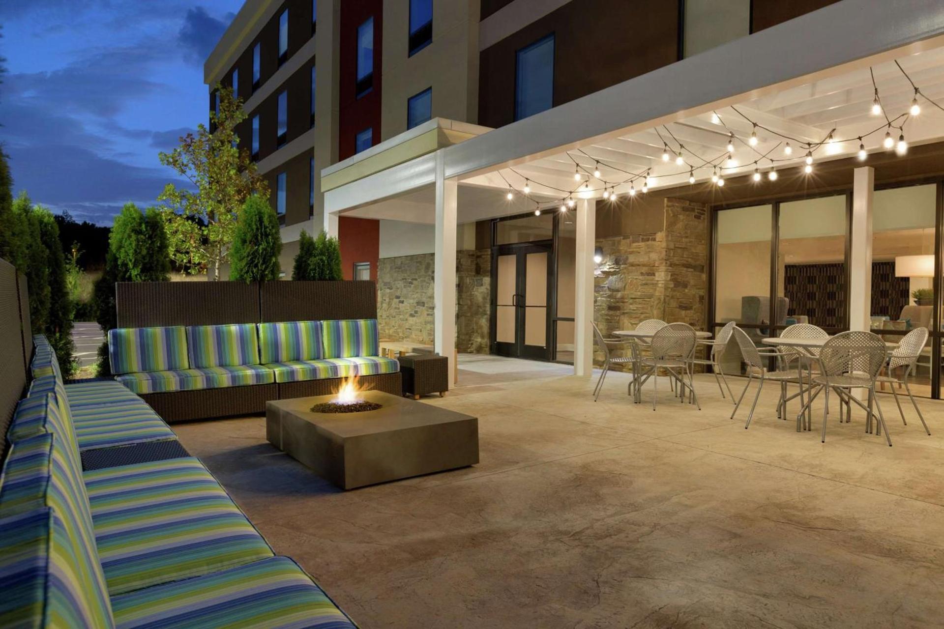 Home2 Suites by Hilton Cartersville photo 6