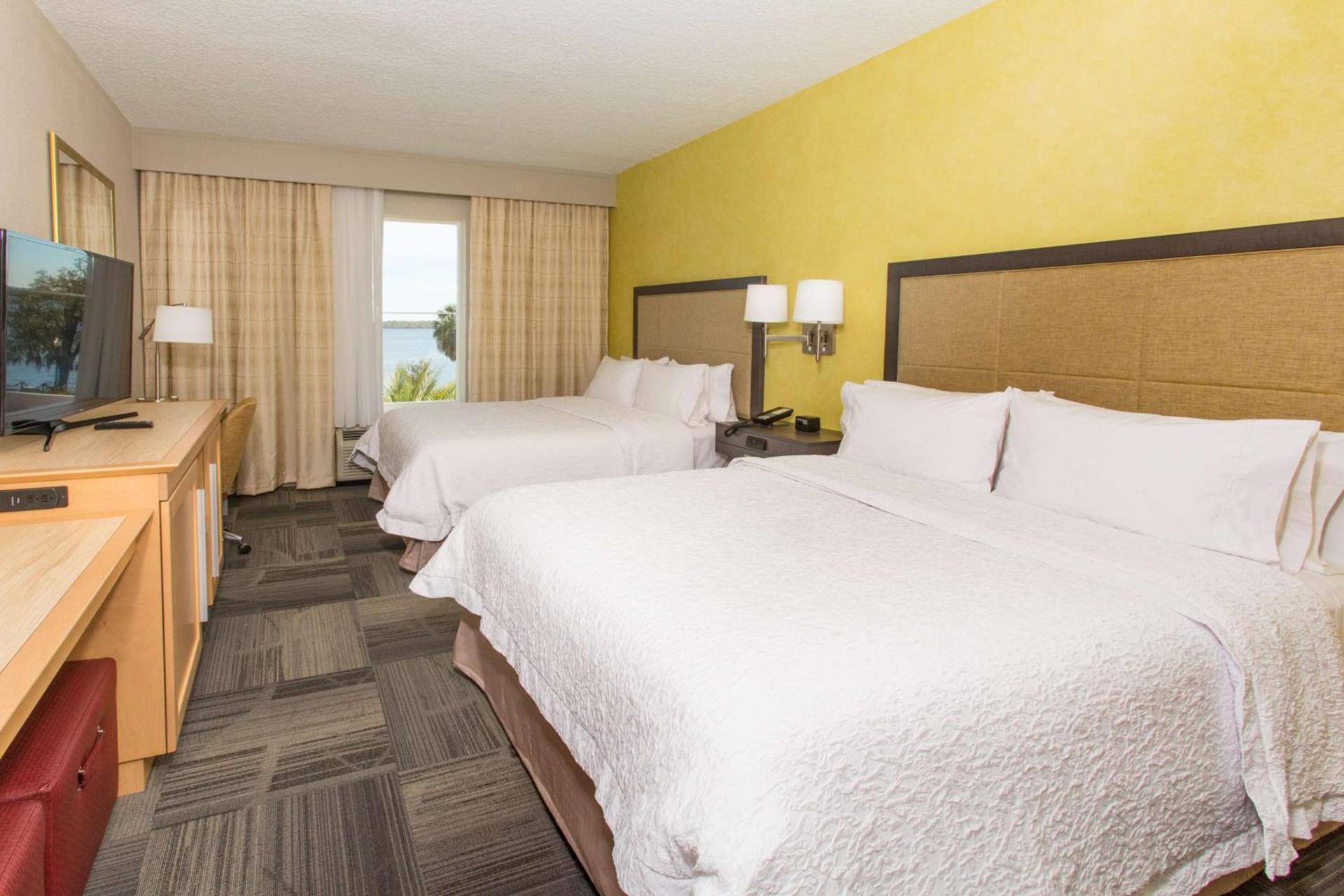 Hampton Inn - Palatka photo 24