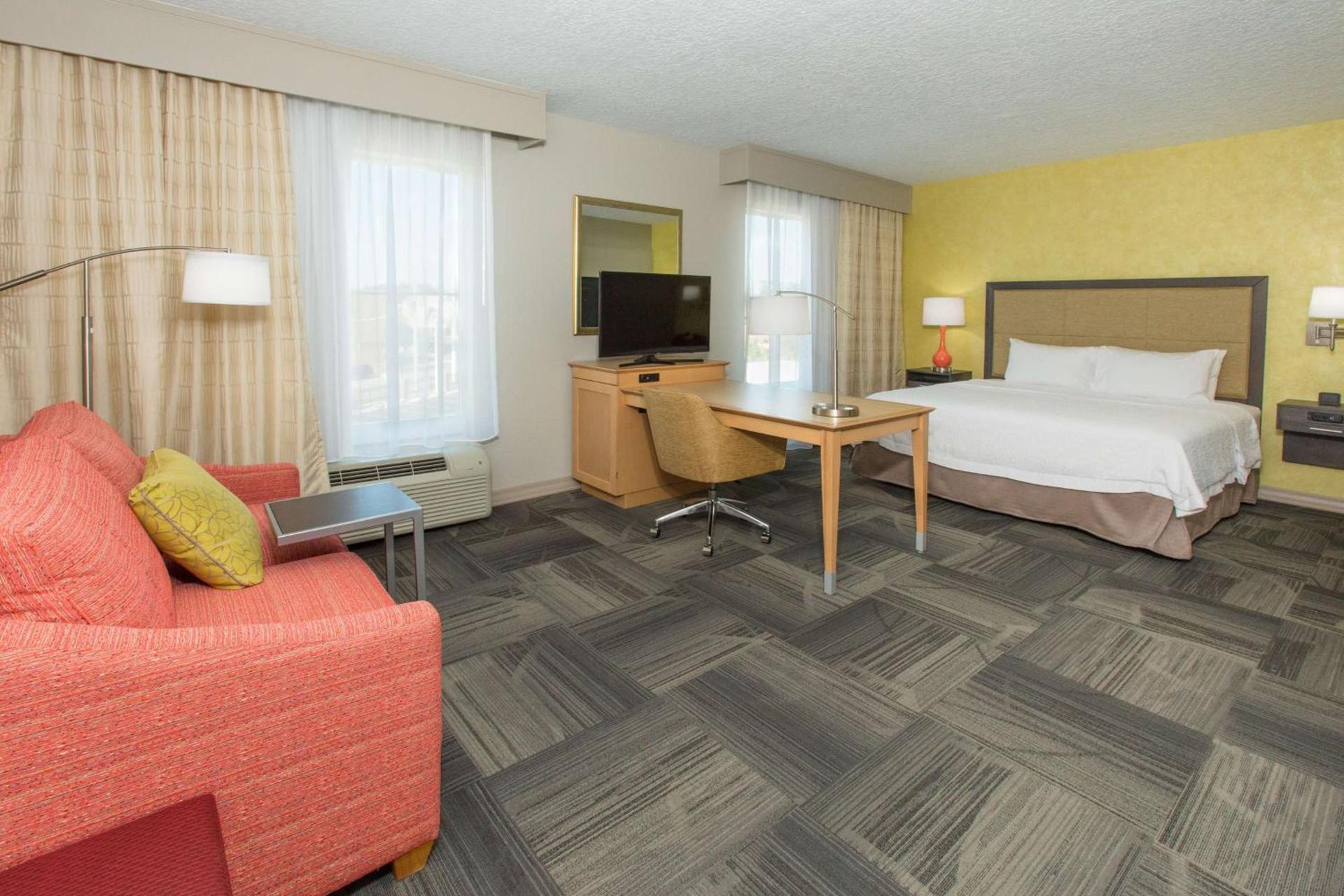Hampton Inn - Palatka photo 30