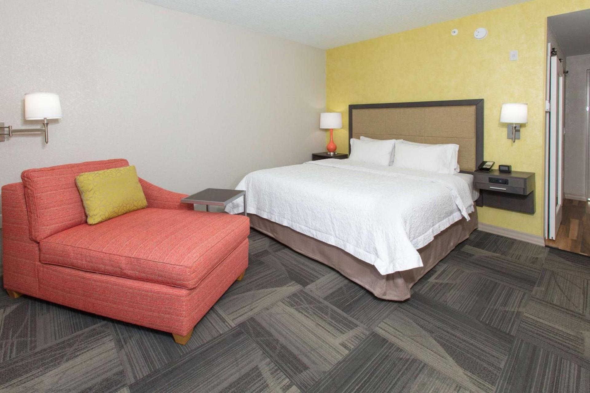 Hampton Inn - Palatka photo 31