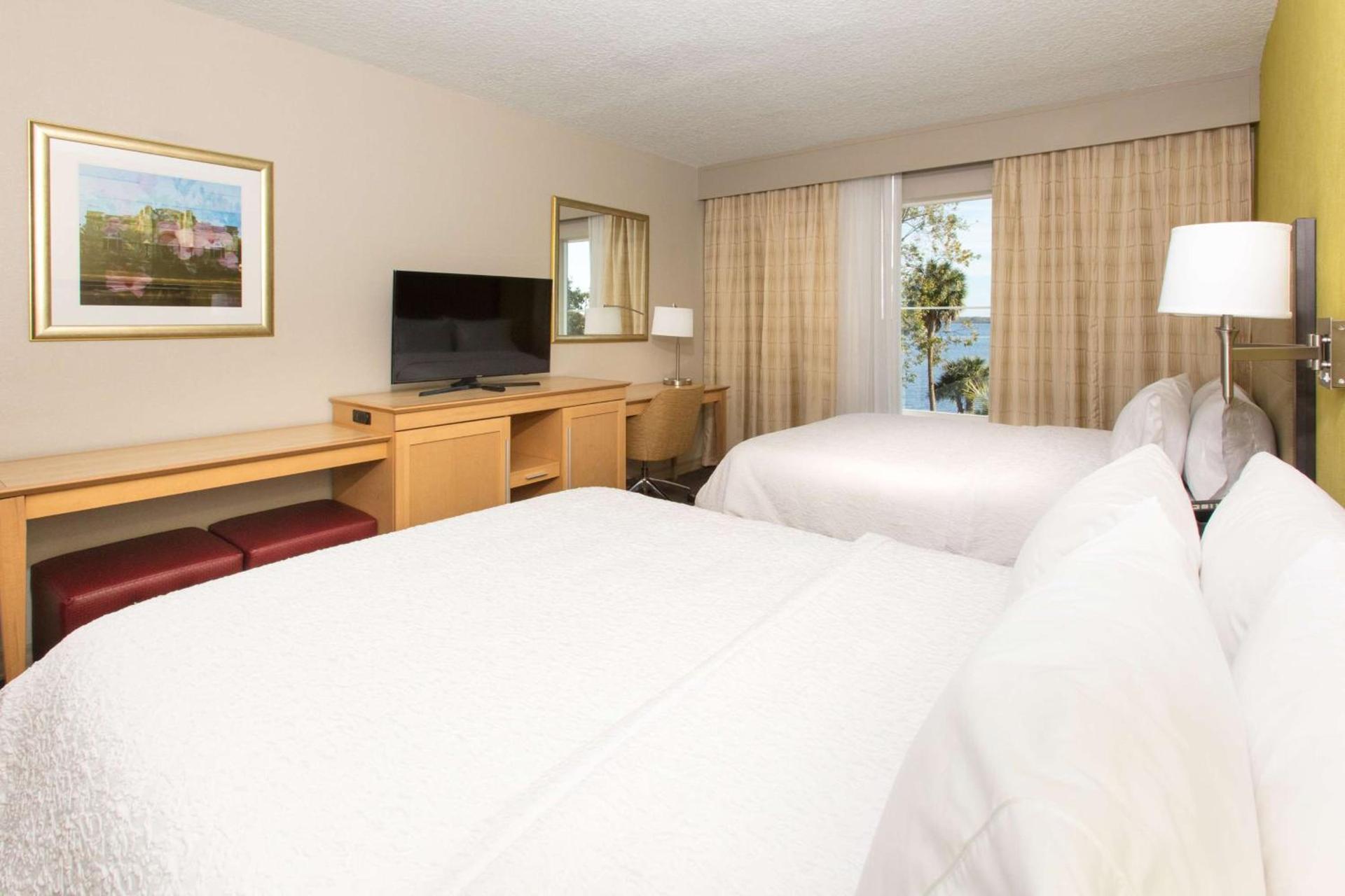 Hampton Inn - Palatka photo 33