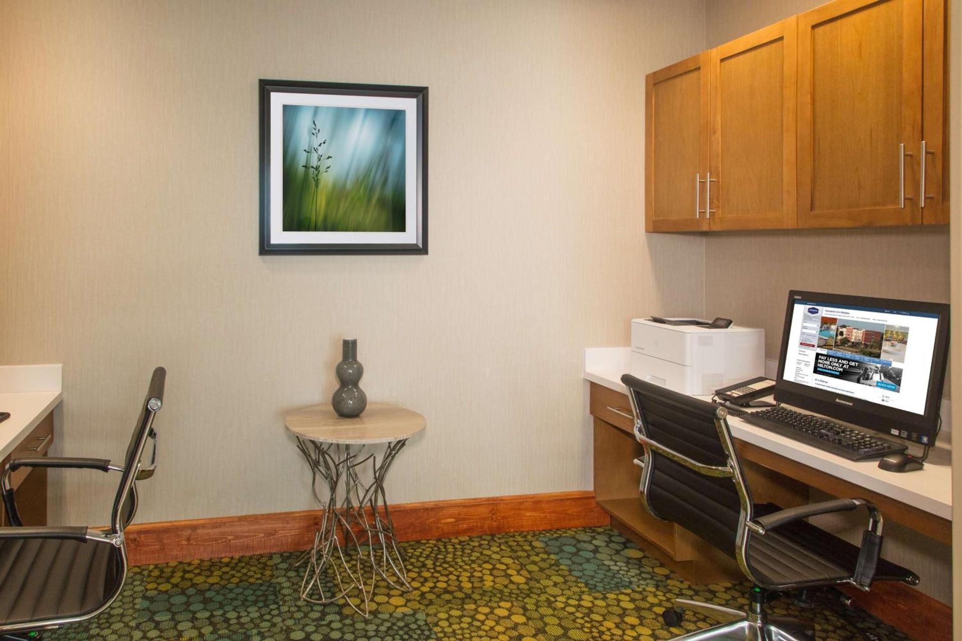 Hampton Inn - Palatka photo 40
