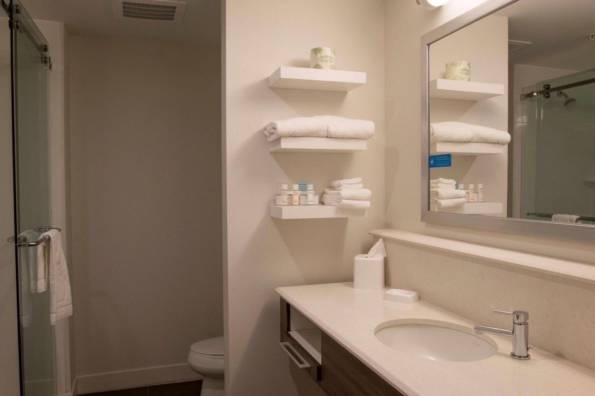 Hampton Inn - Paragould photo 16