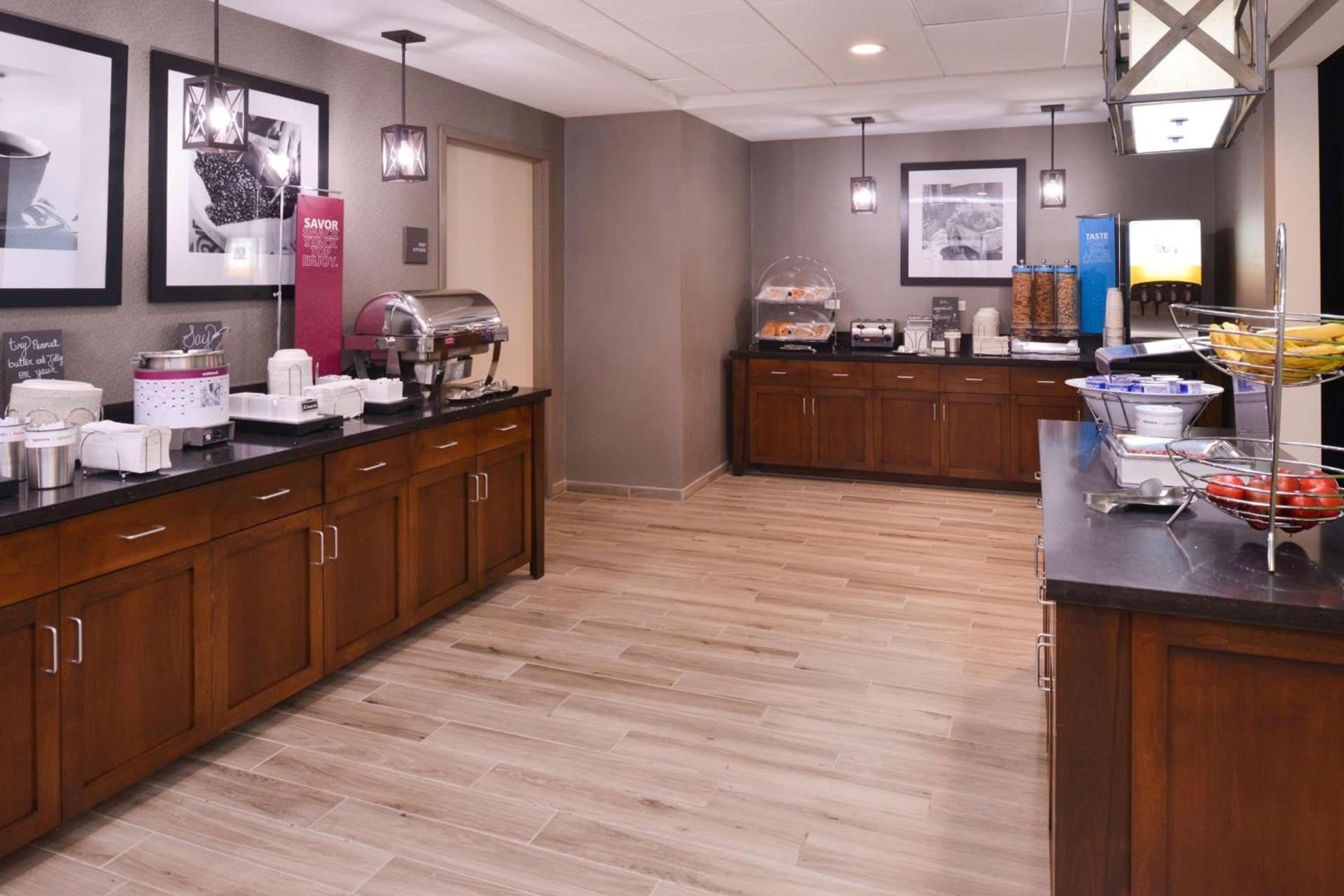 Hampton Inn El Centro photo 18