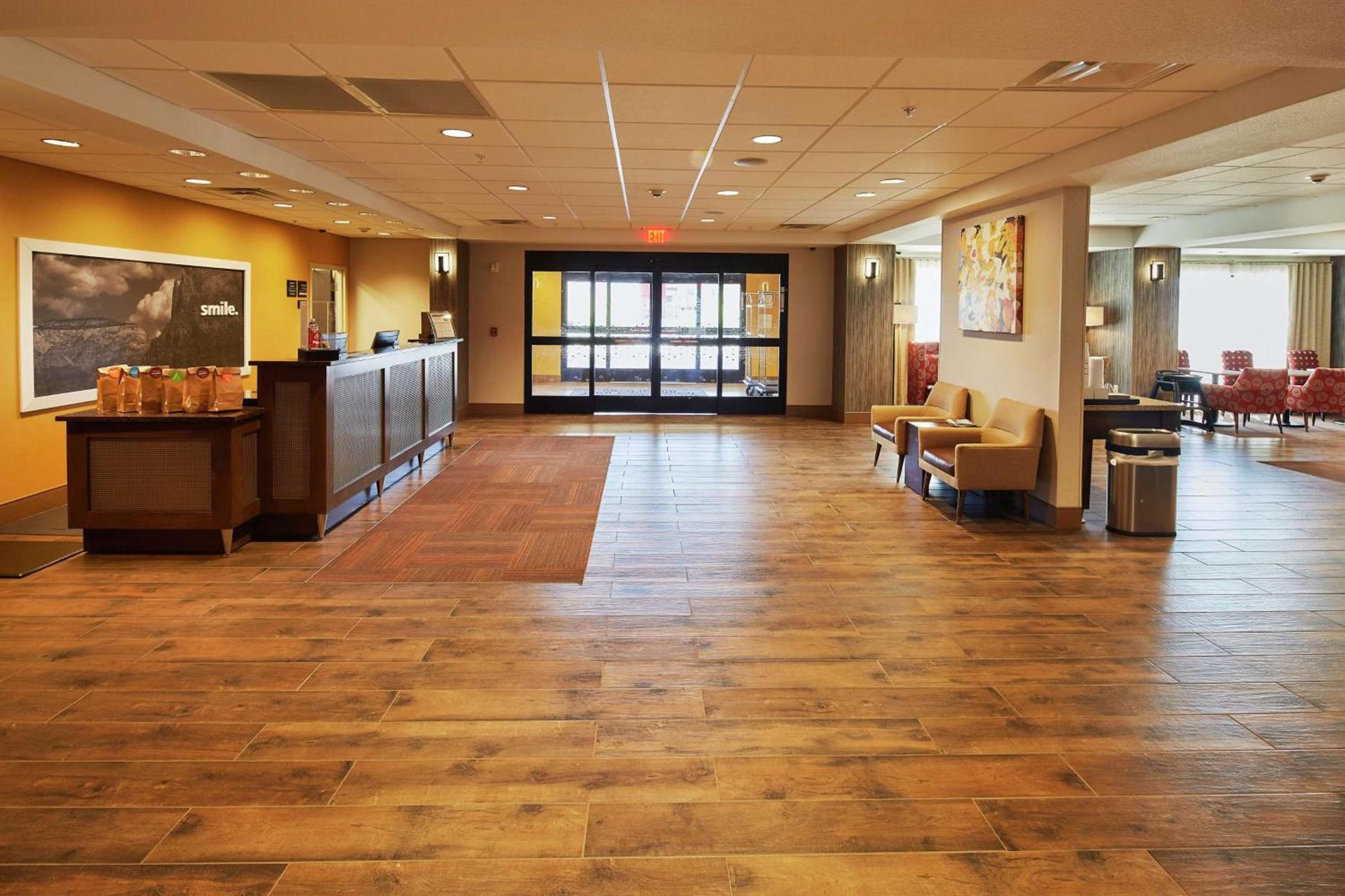 Hampton Inn Parker, AZ photo 8