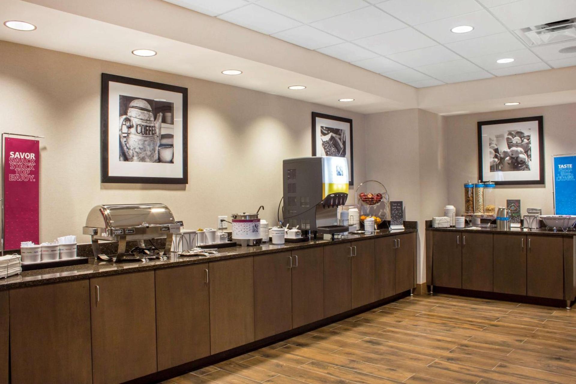 Hampton Inn Parker, AZ photo 20