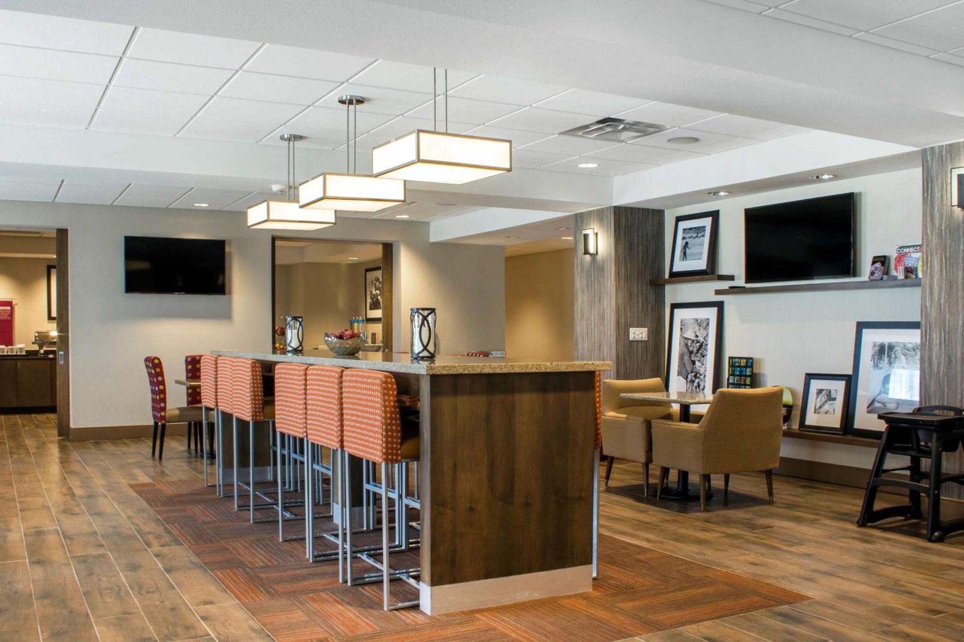 Hampton Inn Parker, AZ photo 25