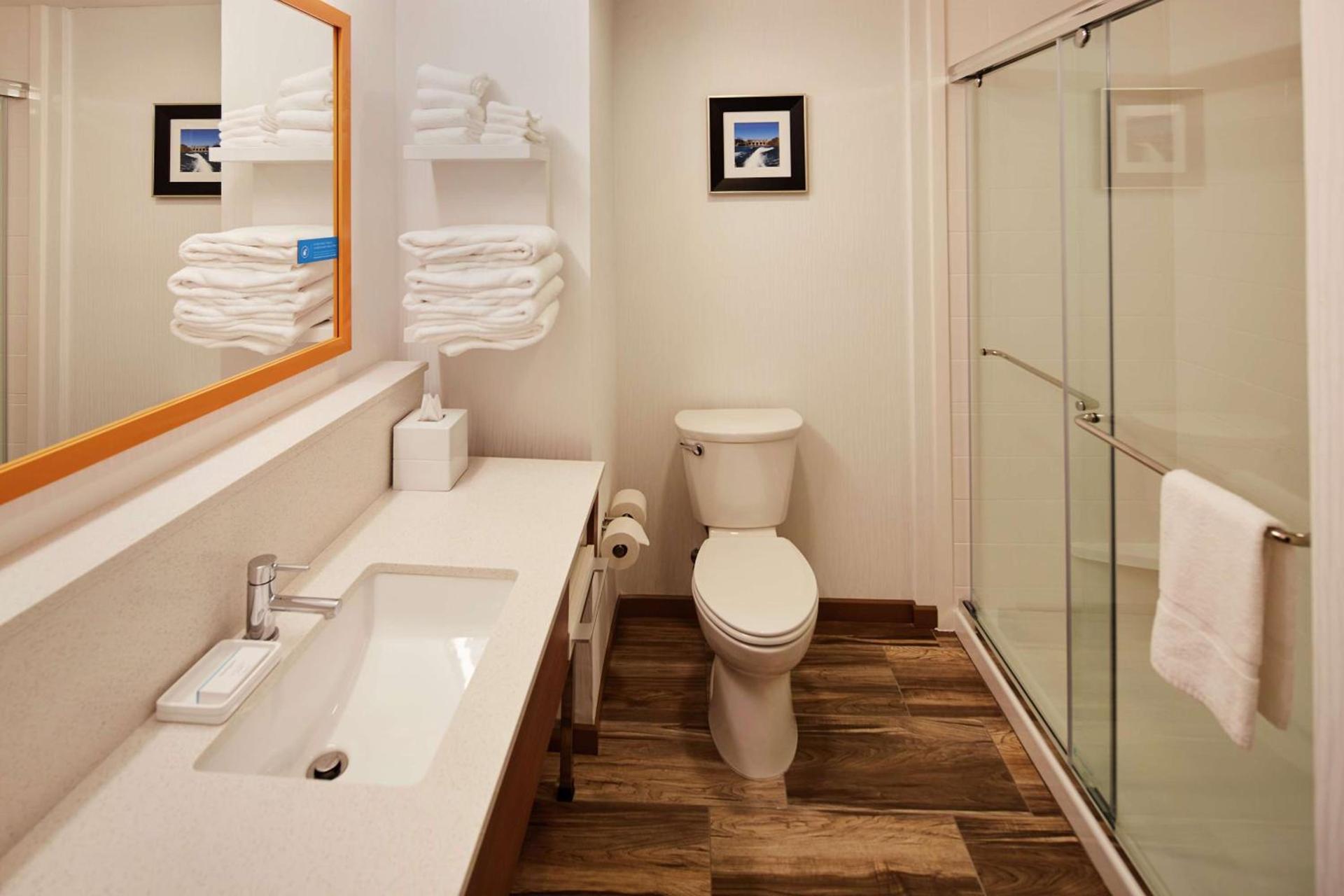 Hampton Inn Parker, AZ photo 31