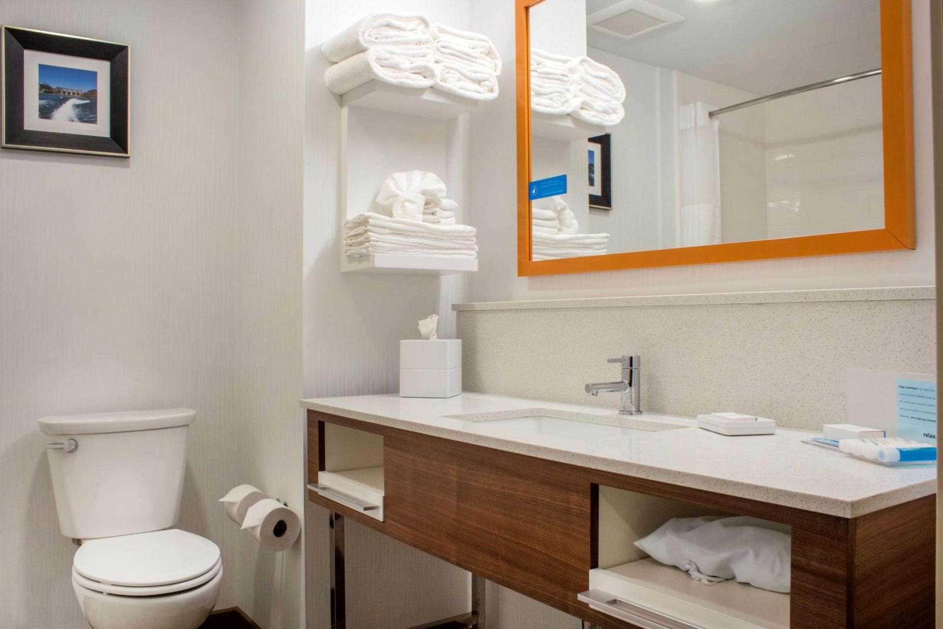 Hampton Inn Parker, AZ photo 43