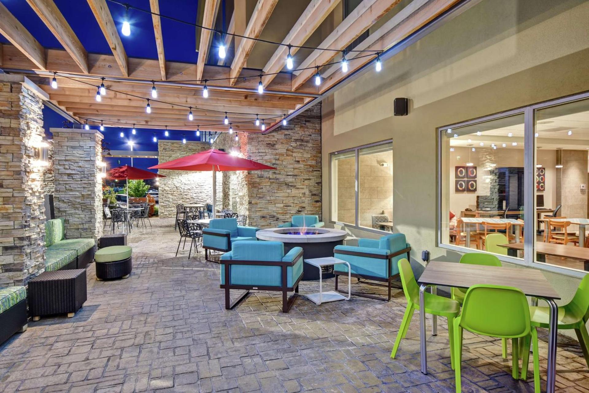 Home2 Suites by Hilton Springfield North photo 6