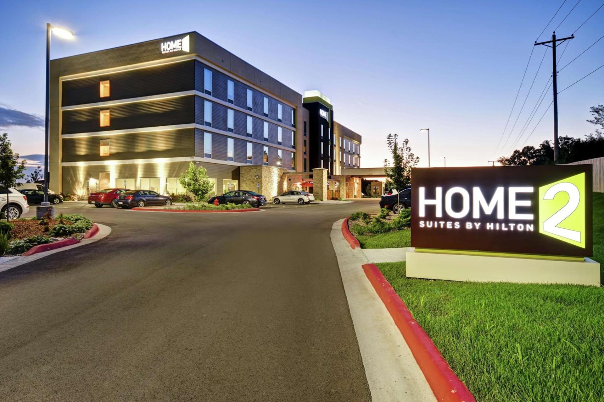 Home2 Suites by Hilton Springfield North photo 7